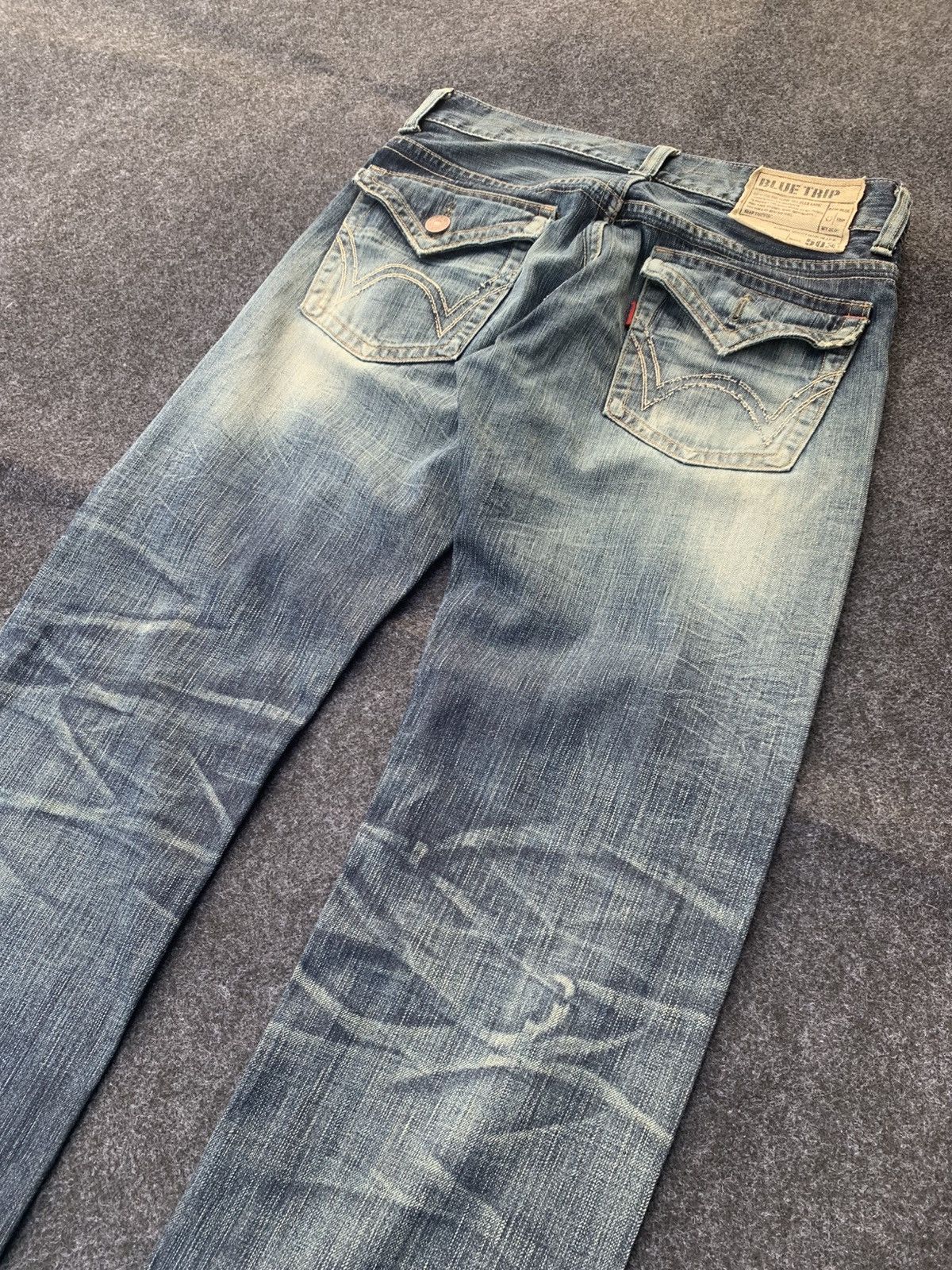 Edwin VINTAGE EDWIN 503 FADE BLUE. Size US 32 / EU 48 - 8 Thumbnail
