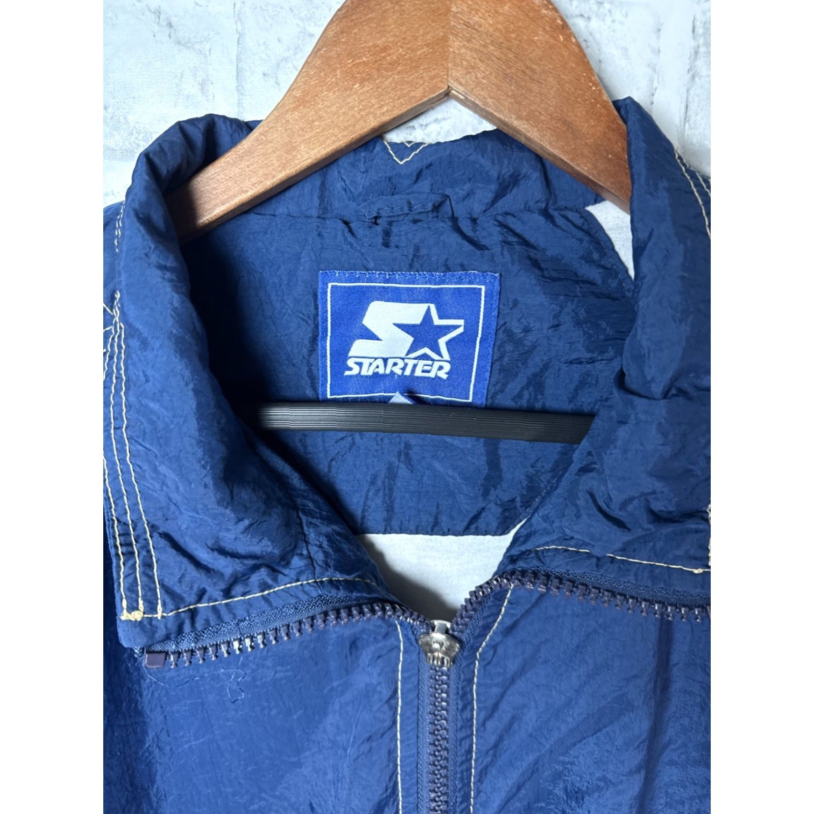 Starter VTG STARTER Notre Dame FULL ZIP Windbreaker Jacket MENS XL Size US XL / EU 56 / 4 - 4 Thumbnail