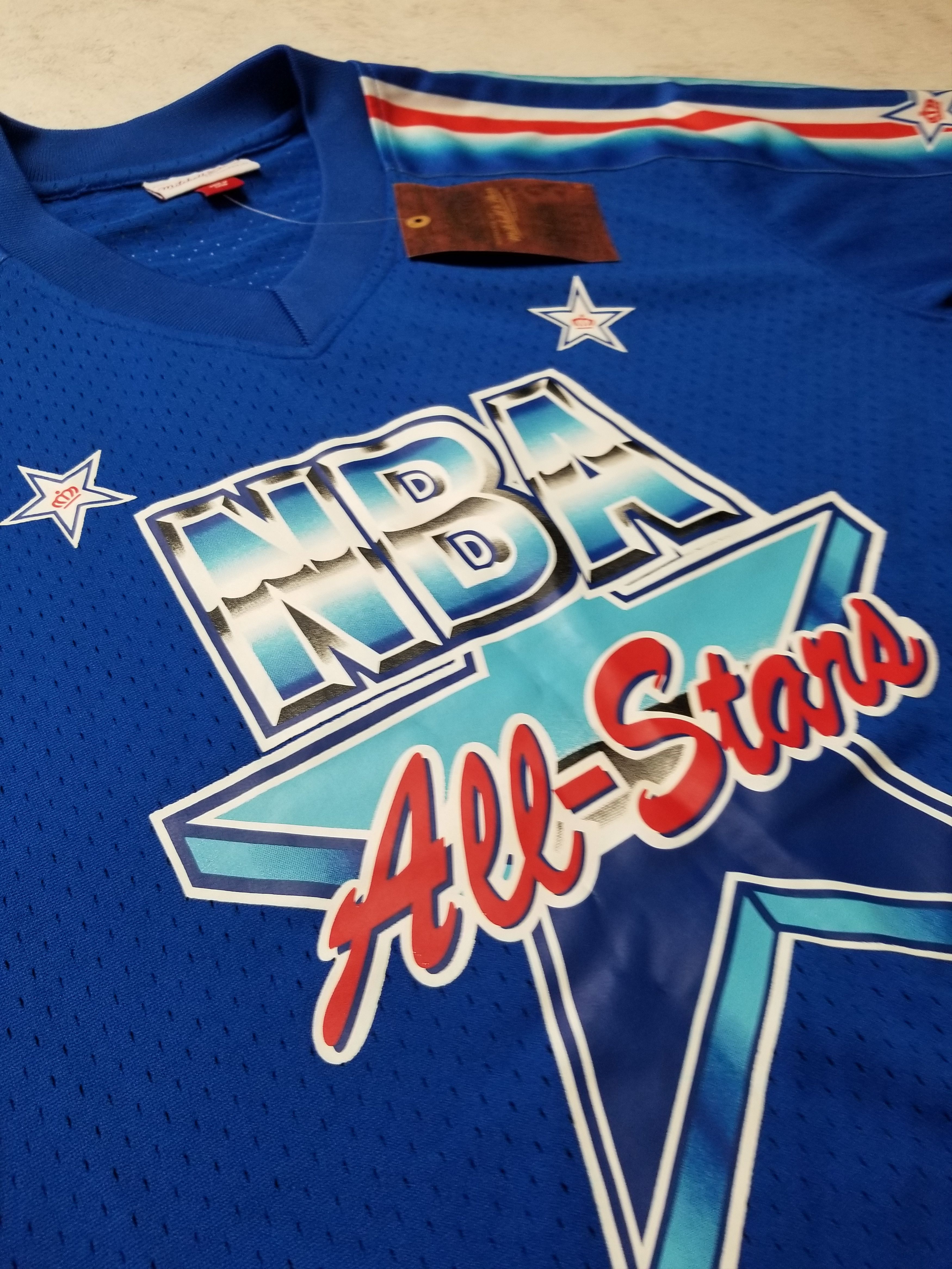 Mitchell & Ness MITCHELL & NESS NBA HWC ALL-STAR 1991 CHARLOTTE JERSEY Size US L / EU 52-54 / 3 - 3 Thumbnail