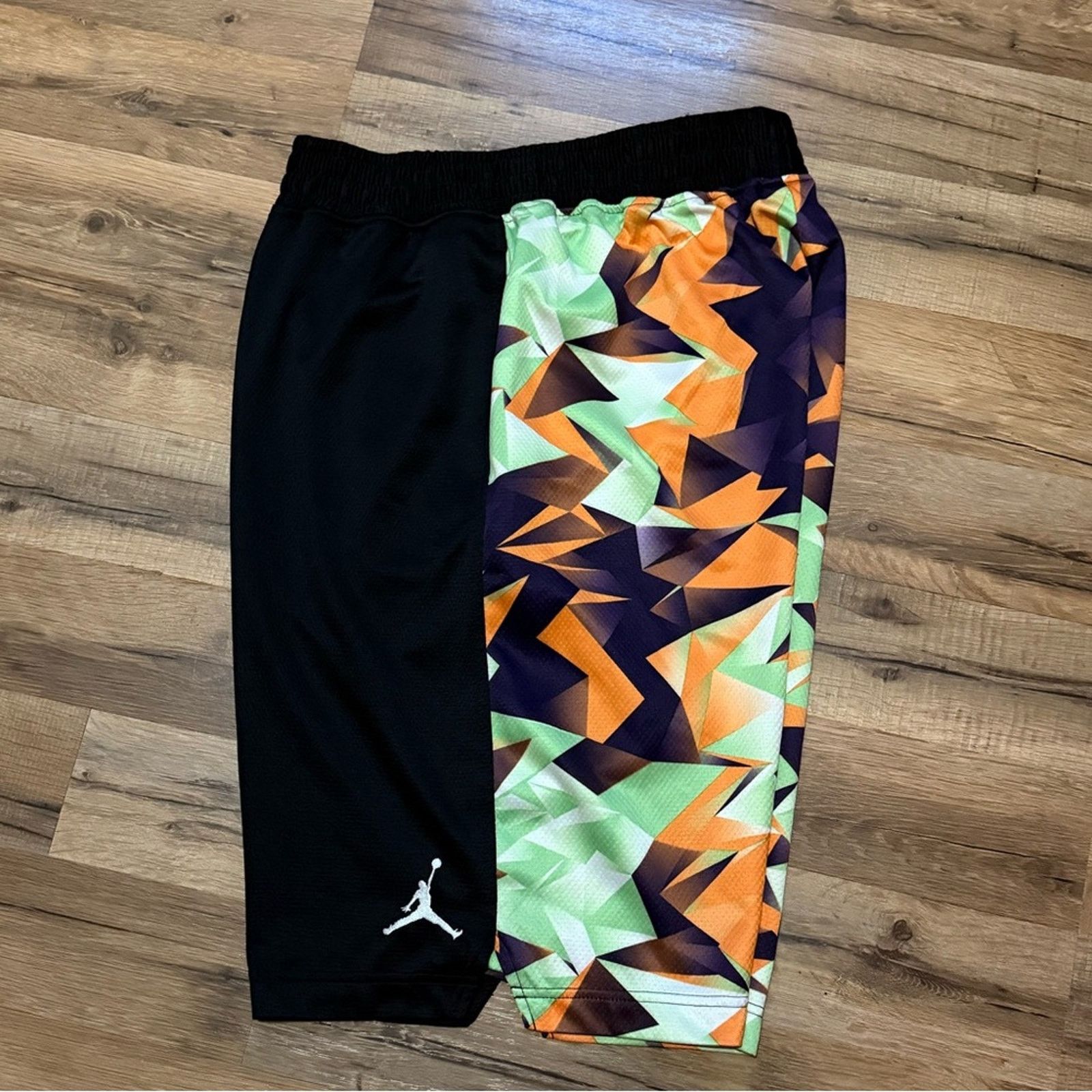 Jordan Brand Jordan Dri-Fit Geometric Shorts Size US 29 - 2 Thumbnail