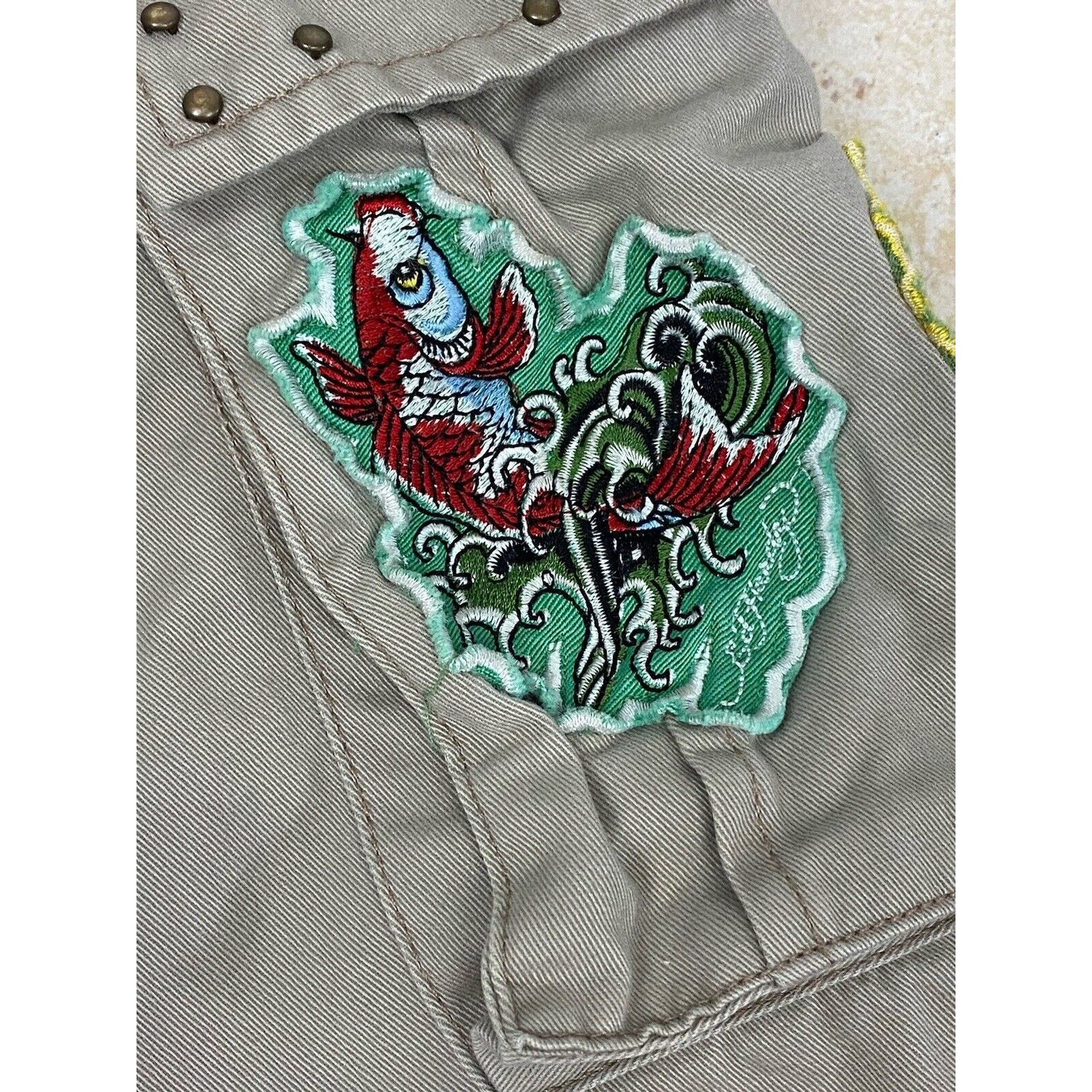 Ed Hardy VTG Ed Hardy Khaki Cargo Pants 27 Skull Patches Rhinestone Size 27" / US 4 / IT 40 - 5 Thumbnail