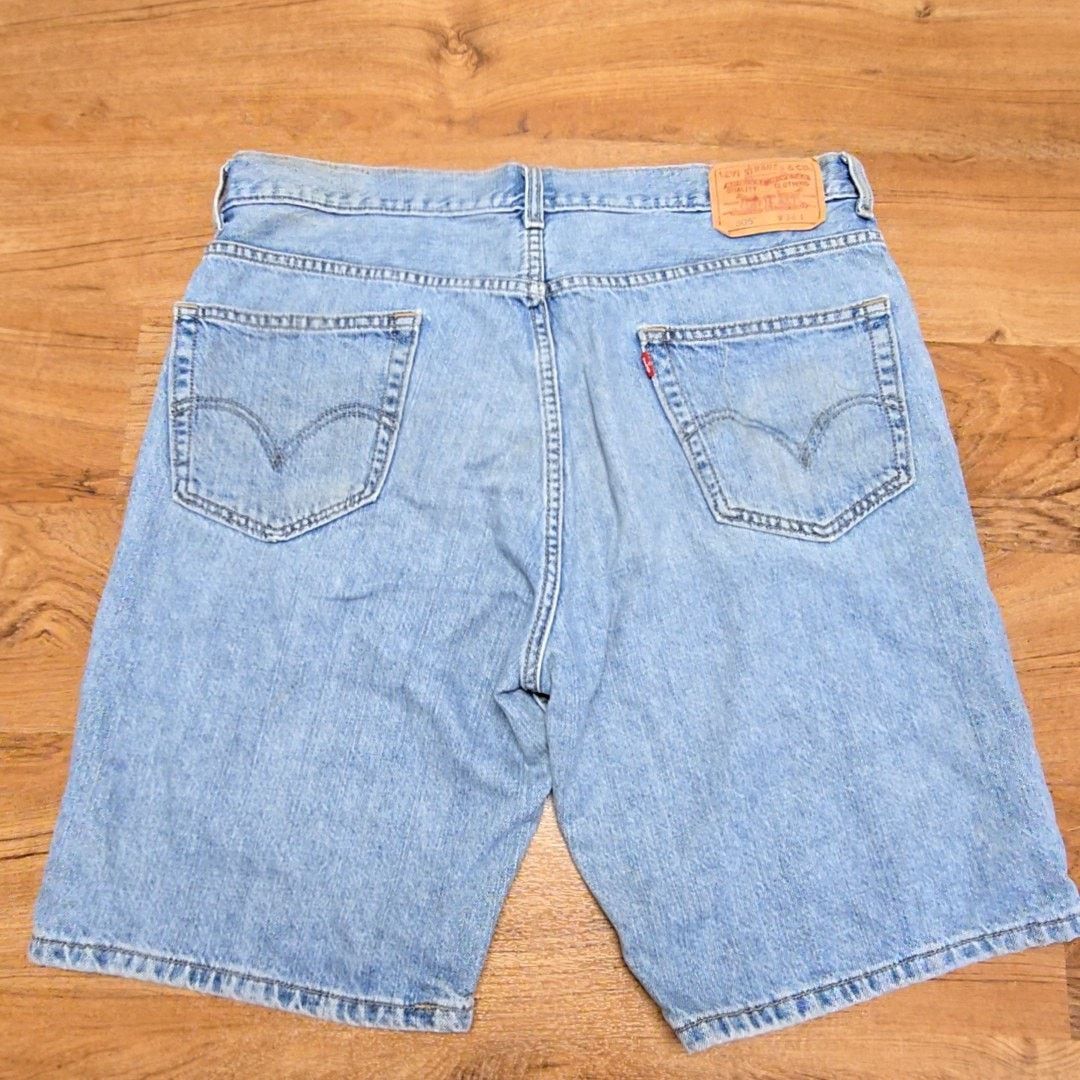 Levi's Levi's 505 Denim Shorts Light Wash Classic Blue 36 Size US 36 / EU 52 - 1 Thumbnail