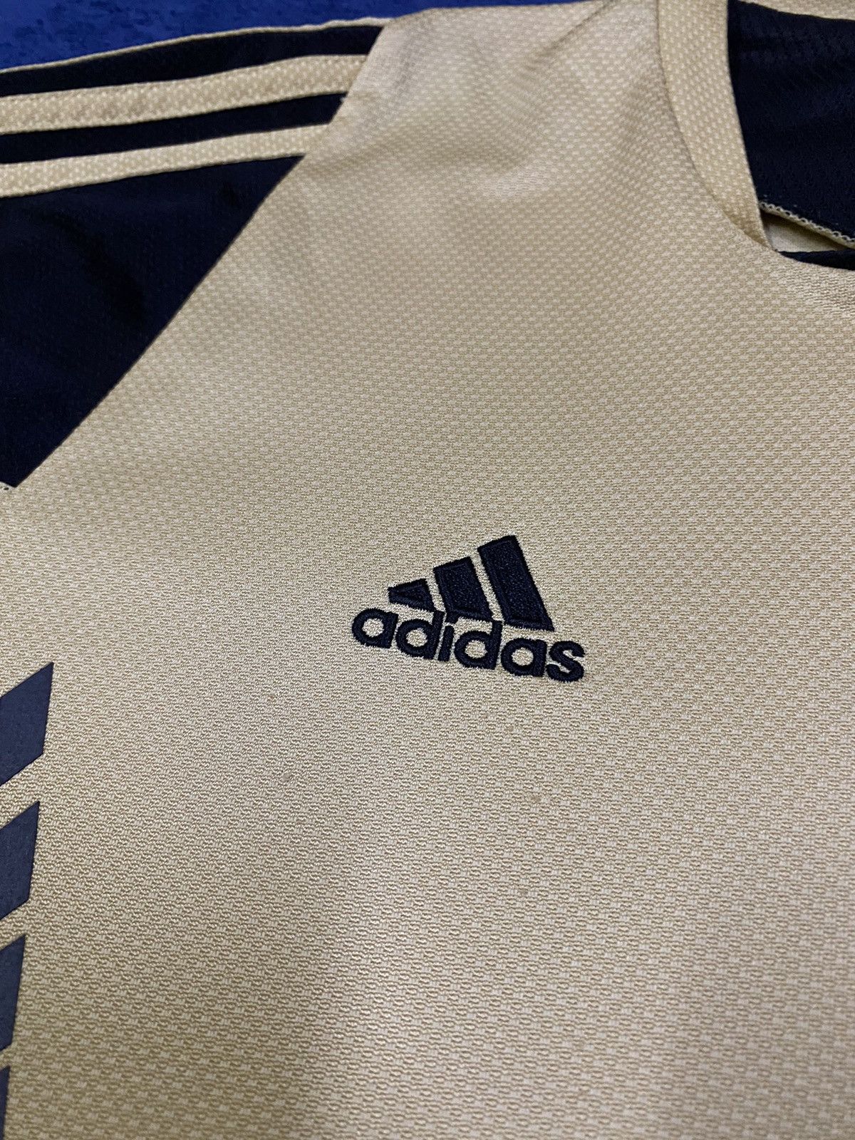 Adidas Rare Vintage 2008-2009 Liverpool UCL Training Kit Size US L / EU 52-54 / 3 - 6 Thumbnail