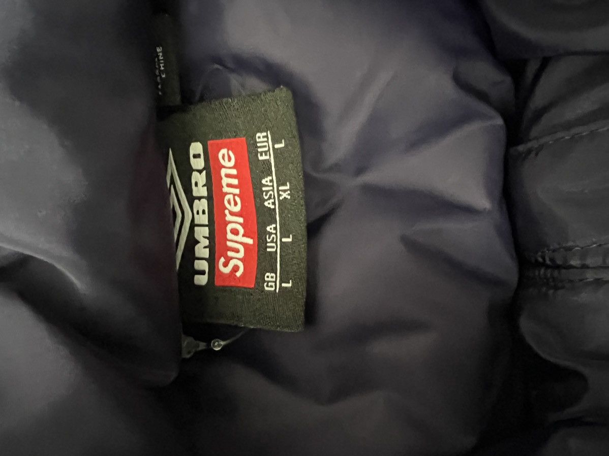 Supreme × Umbro Size Large Supreme Umbro Down Puffer Jacket Navy Size US L / EU 52-54 / 3 - 11 Thumbnail