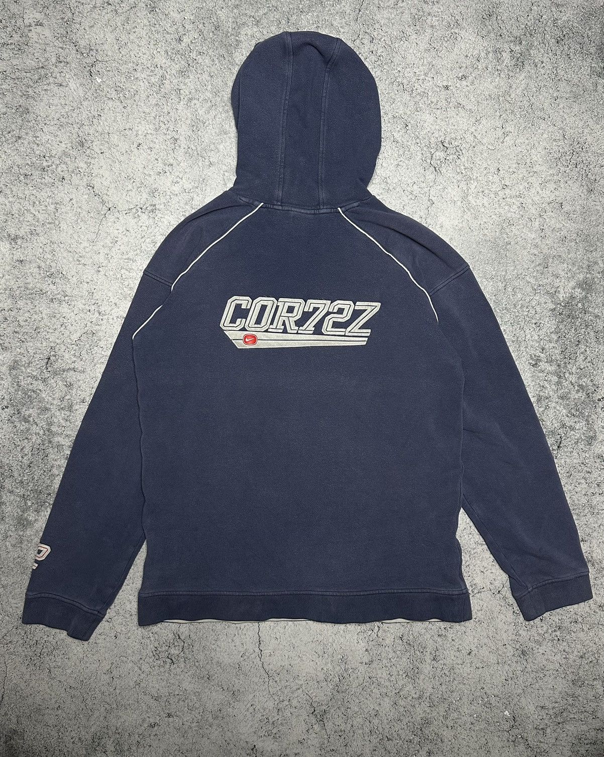 Nike Vintage Nike Cortez Distressed Faded Hoodie “COR72Z” Size US L / EU 52-54 / 3 - 12 Thumbnail