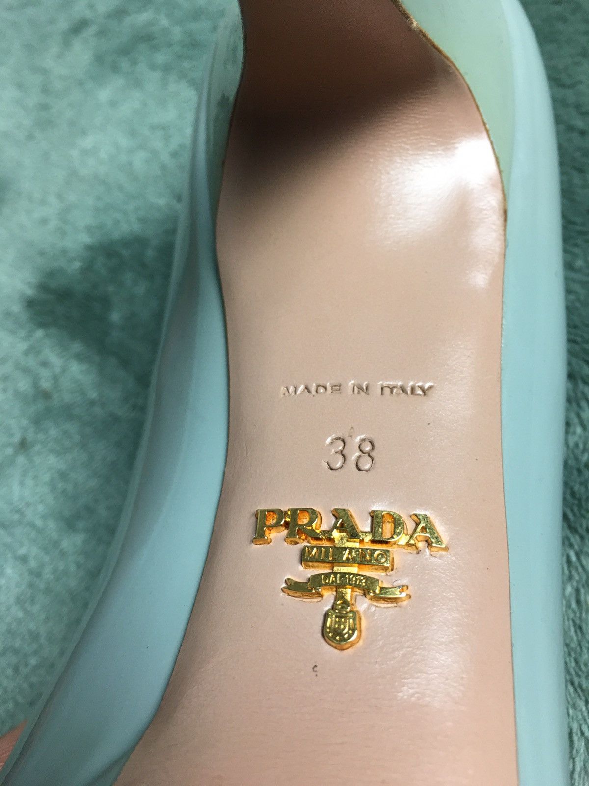 Prada PRADA Grey Patent Leather Heels Pumps EU 38 Size US 8 / IT 38 - 13 Thumbnail