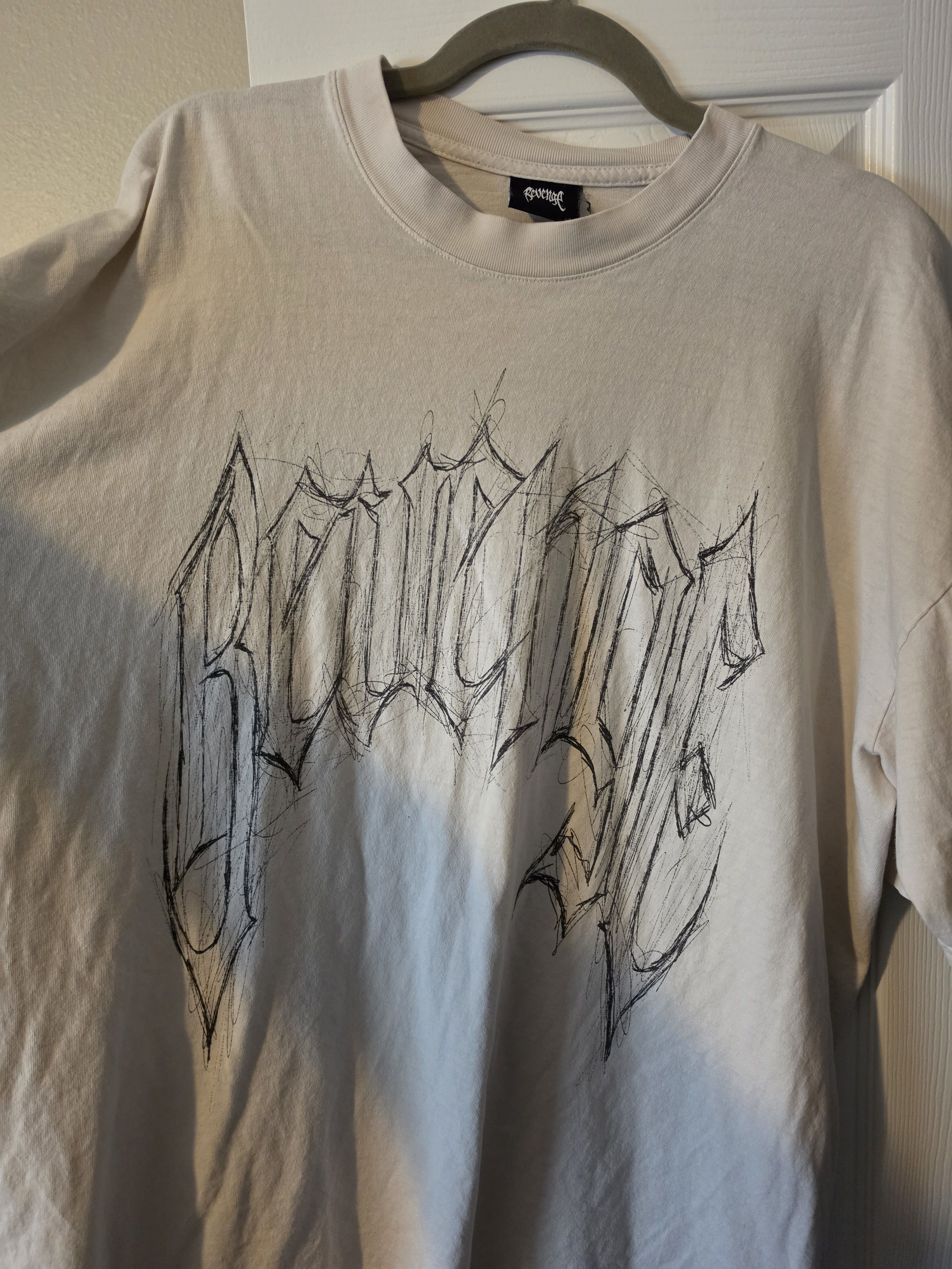 Revenge × Trippie Redd Revenge x Trippie Redd Tan Trippie Smoking Shirt Used Size US XL / EU 56 / 4 - 1 Thumbnail