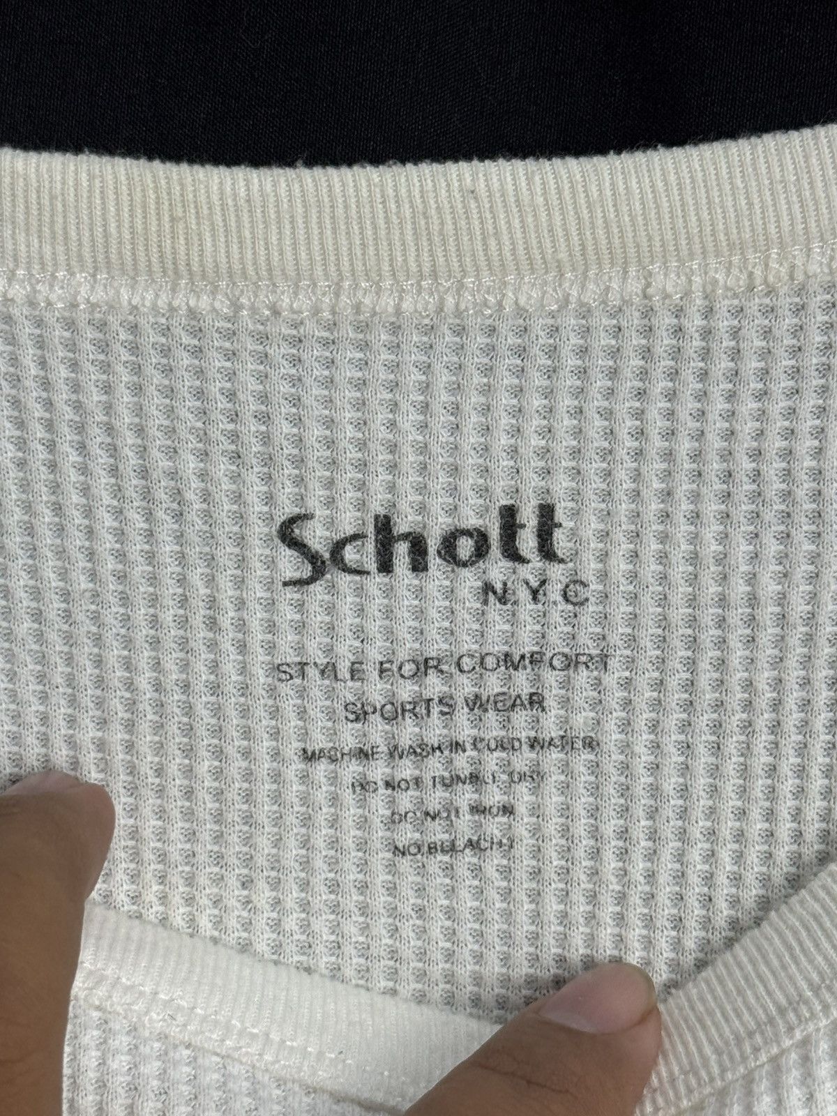 Schott Schott NYC Thermal Long Sleeve American Flag Size US XL / EU 56 / 4 - 6 Thumbnail