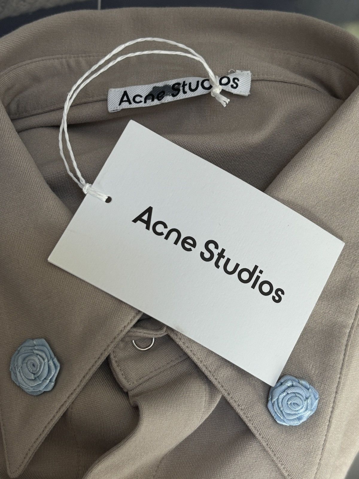 Acne Studios Acne Studios Very Rare Button Up Sample Shirt Vintage Flower Size US S / EU 44-46 / 1 - 9 Thumbnail