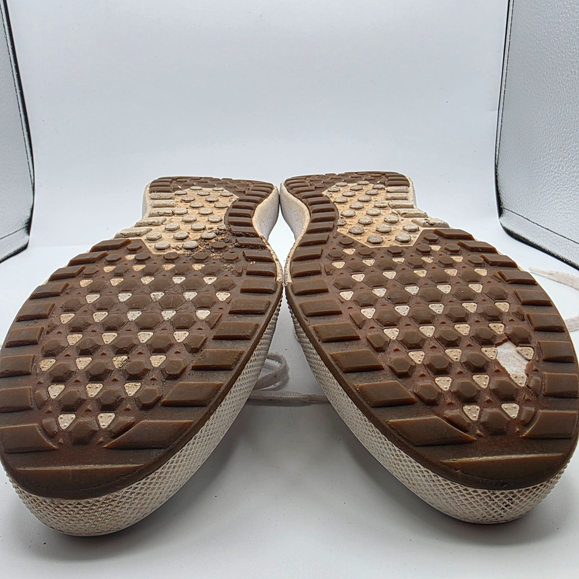 Vans Vans UltraRange Womens 8 White Athletic Shoes Lightweight Ca Size US 8 / IT 38 - 11 Thumbnail