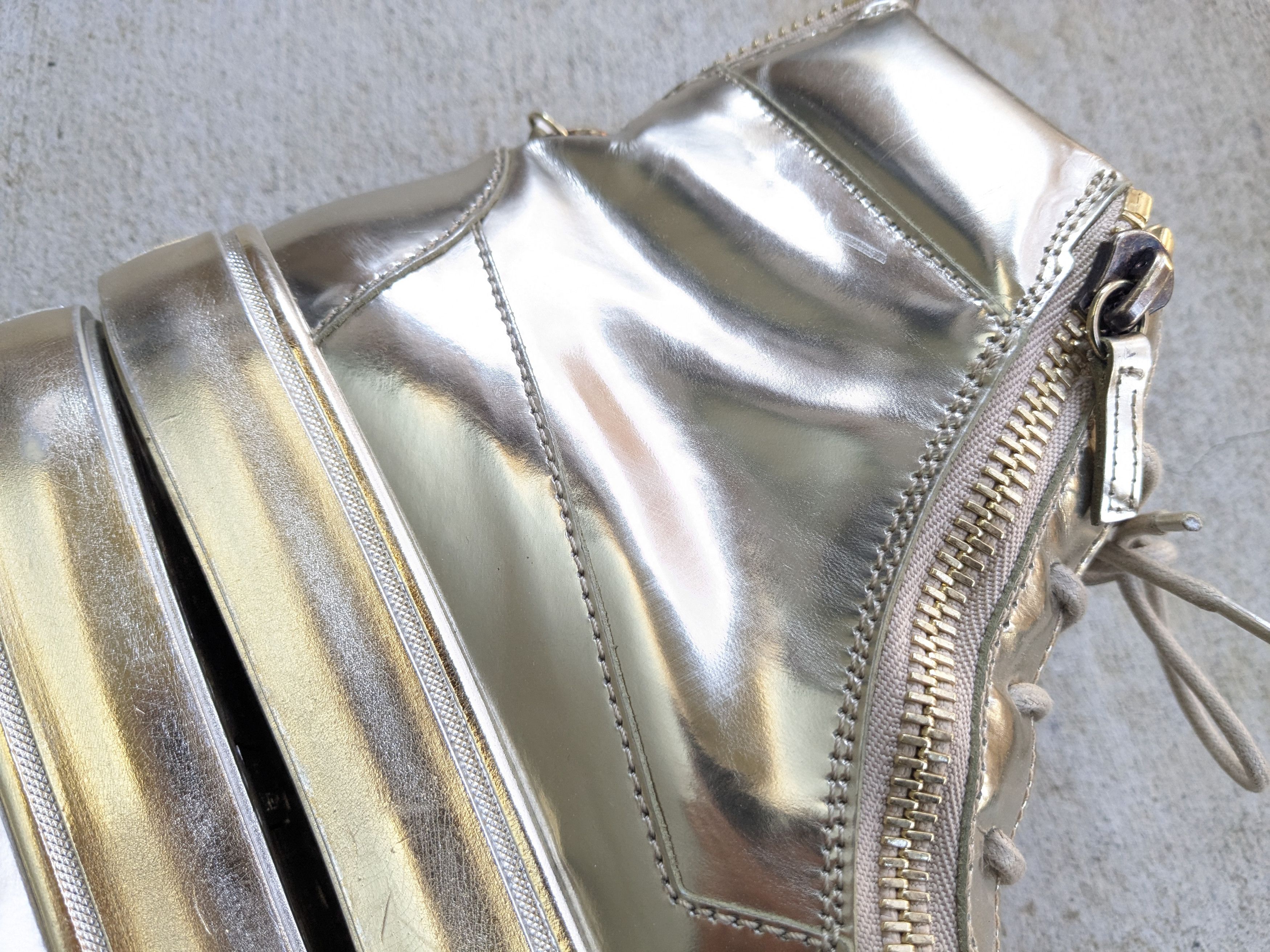 Giuseppe Zanotti Giuseppe Zanotti High Tops Gold Metallic 11 44 Size US 11 / EU 44 - 14 Thumbnail