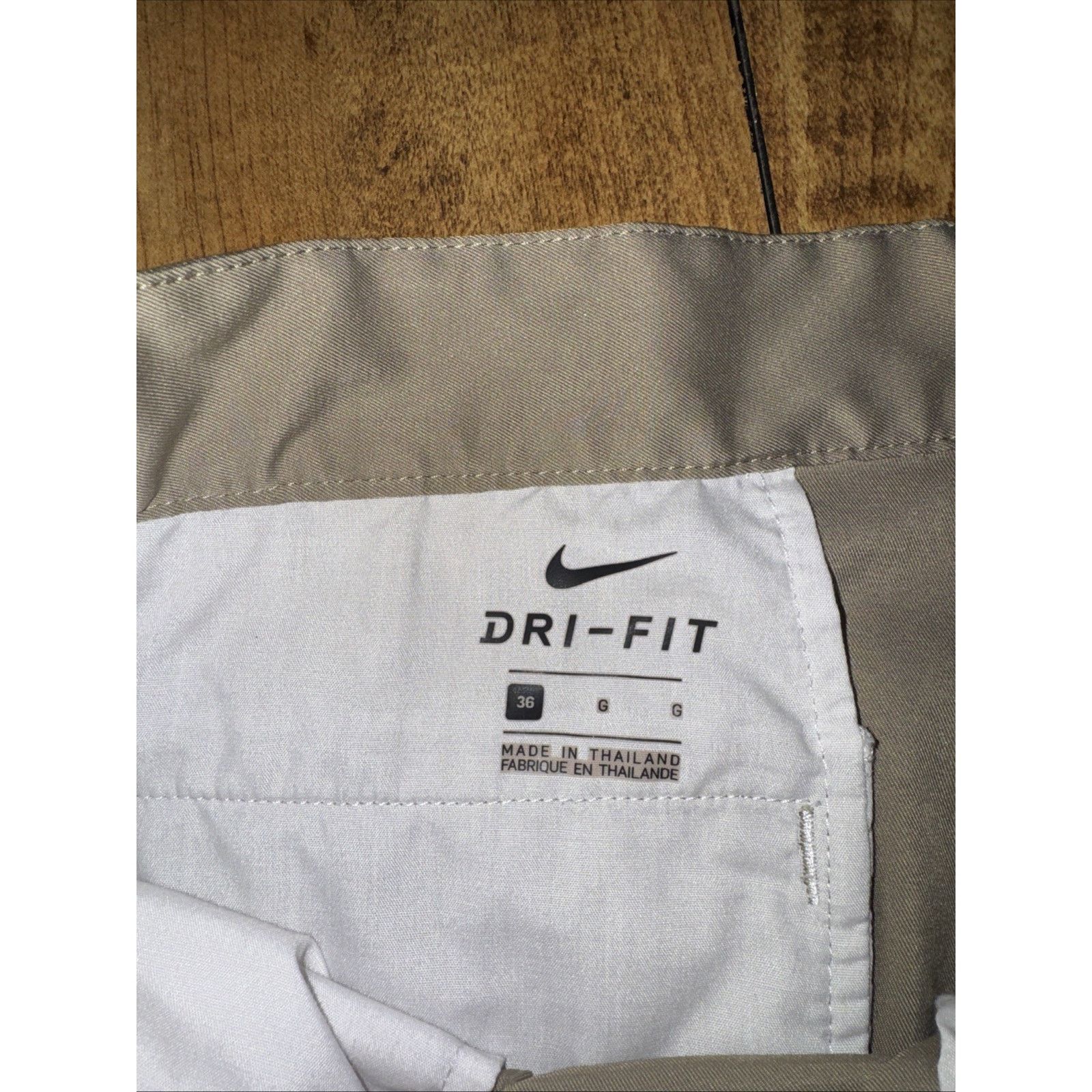 Nike Nike Dri fit Golf Shorts Khaki Size 36 Size US 36 / EU 52 - 3 Thumbnail