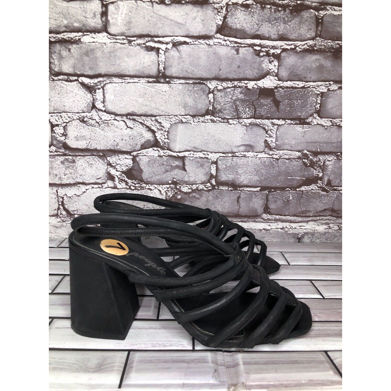 Free People Free People Black Leather Cuban Heel Cage Strappy Sandals Wo Size US 7 / IT 37 - 10 Thumbnail