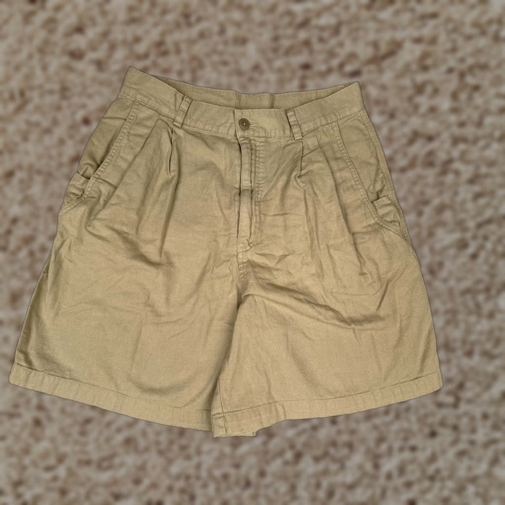 Patagonia VINTAGE Patagonia Shorts Womens 10 Khaki Organic Cotton Pleated Chino Hiking Casual 30x8 Size 32" / US 10 / IT 46 - 1 Thumbnail