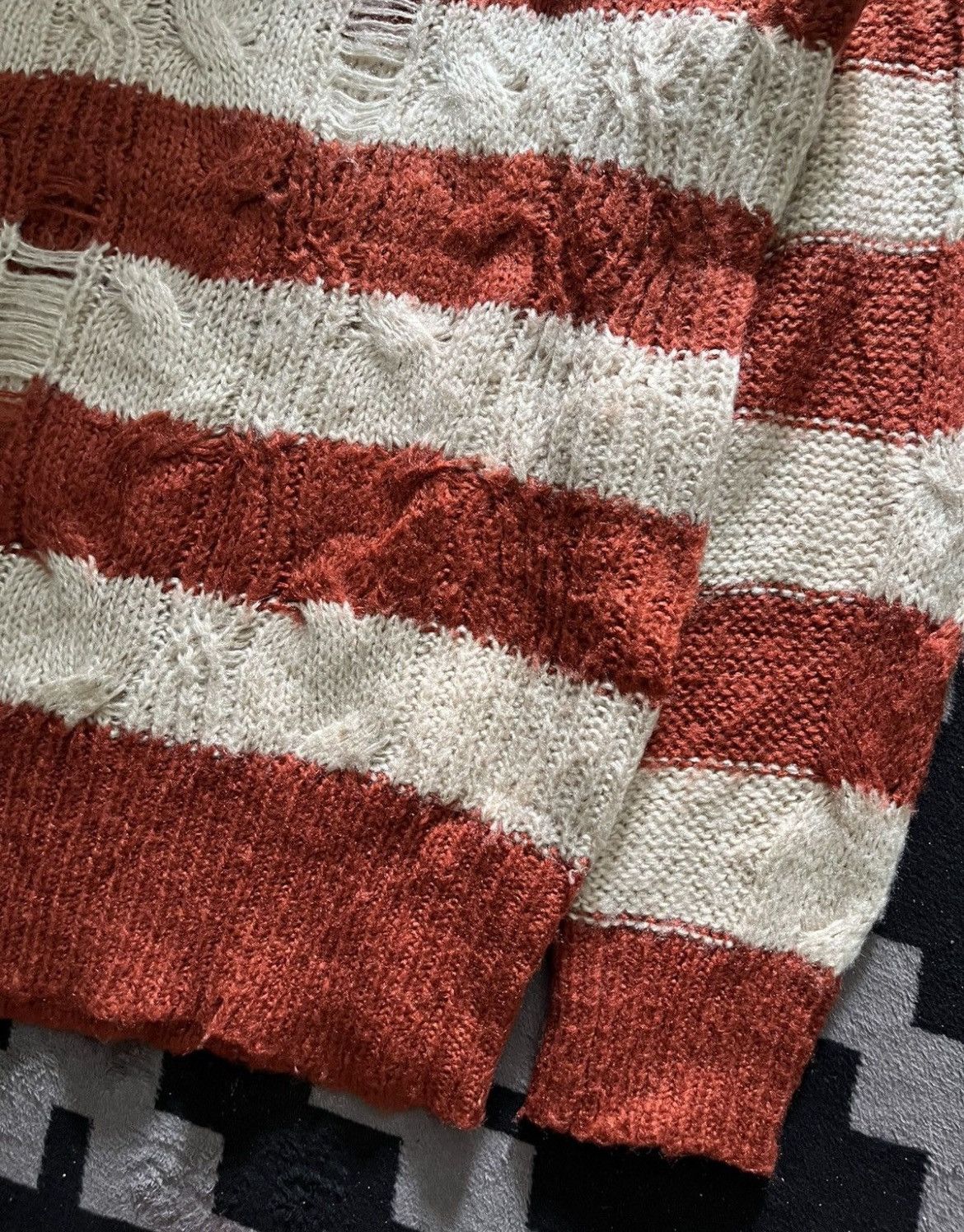 Hysteric Glamour Japanese h2o distressed striped mohair knit cdg style Size US M / EU 48-50 / 2 - 3 Thumbnail