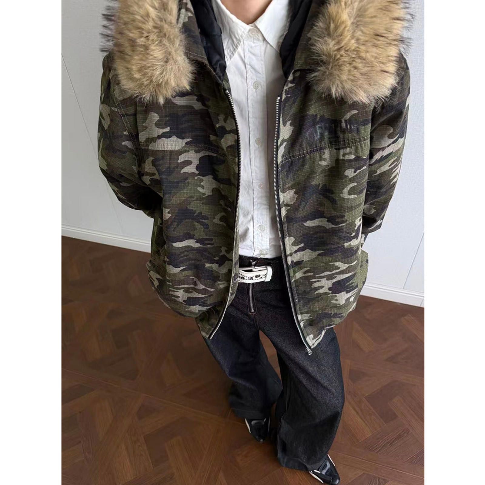 Japanese Brand Camouflage Fur Hooded Bomber Jacket, Insulated Winter Coat Size US M / EU 48-50 / 2 - 2 Thumbnail