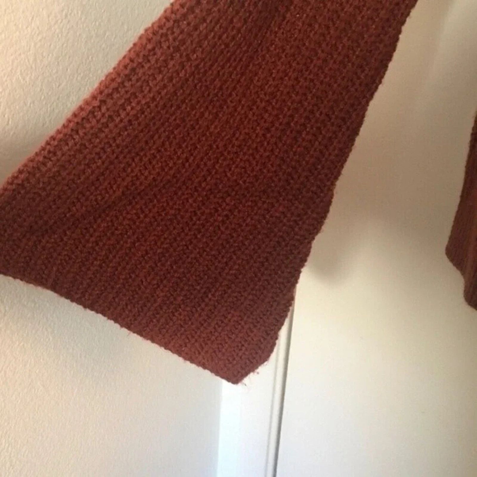 The Unbranded Brand Luxxel long sleeve sweater, size large Size L / US 10 / IT 46 - 4 Thumbnail