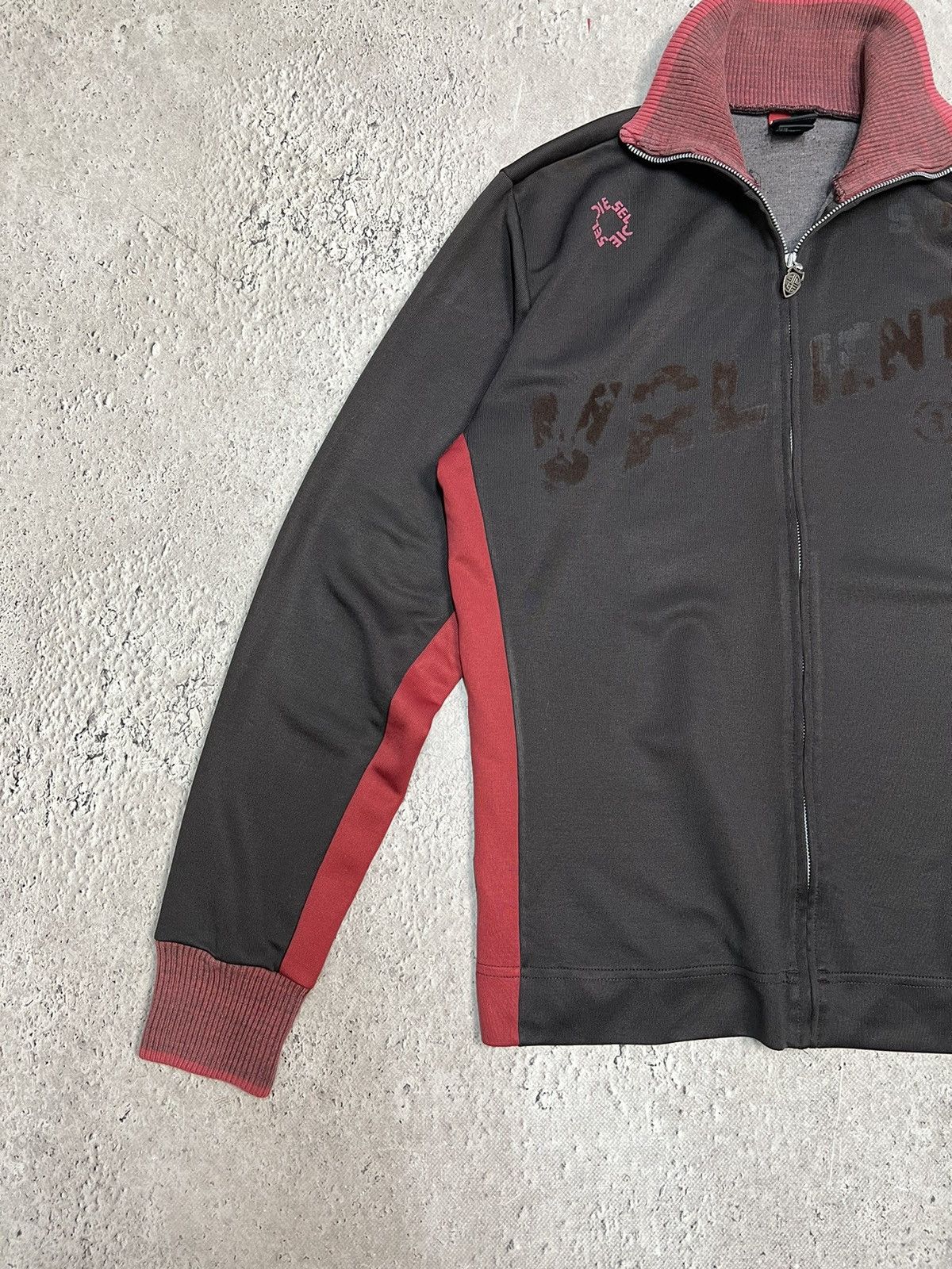 Diesel Vintage Diesel BROWN Zip Sweatshirt Big Logo Y2K Size US L / EU 52-54 / 3 - 2 Thumbnail