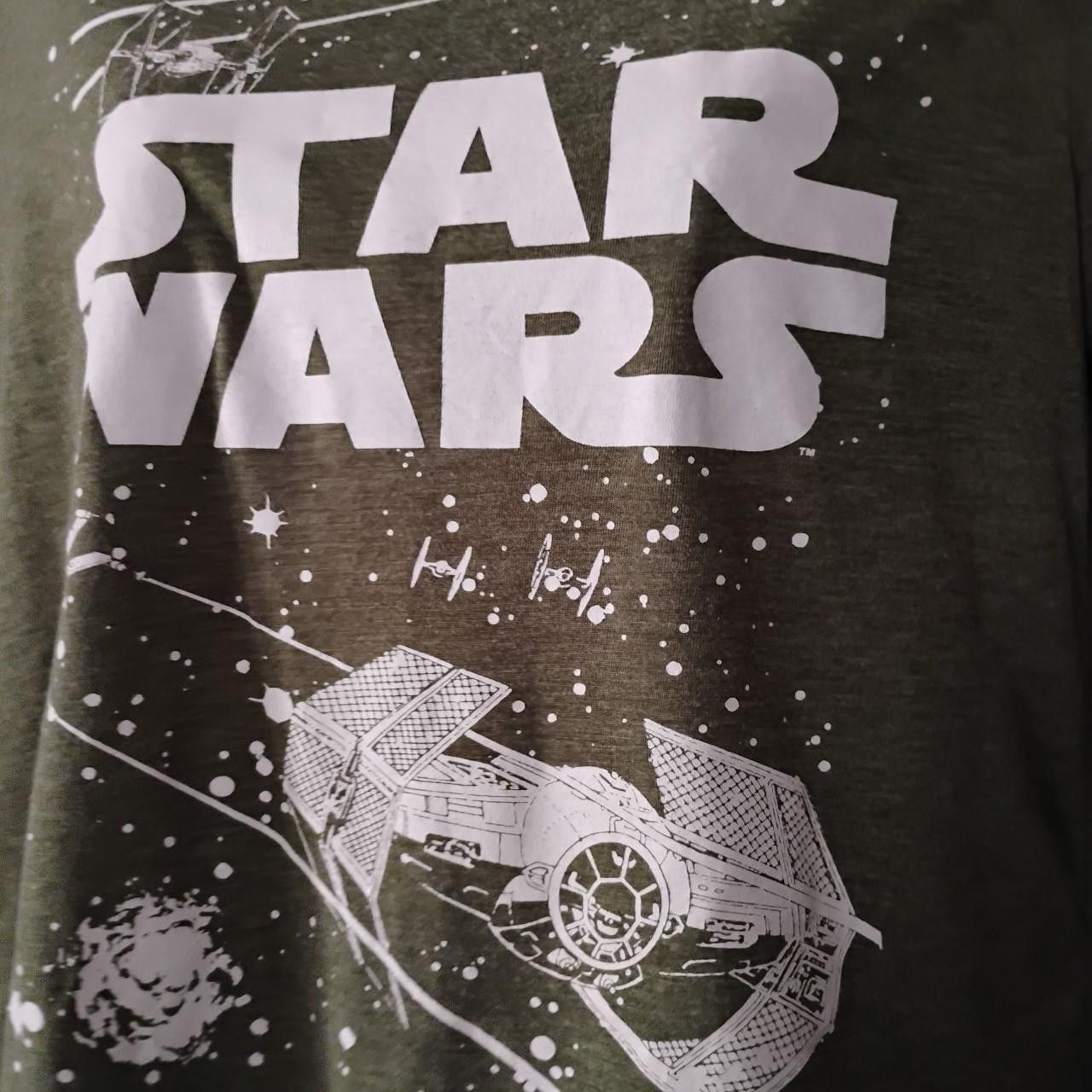 Star Wars Star Wars Tee *officially licensed* size XL (juniors) Size XL / US 12-14 / IT 48-50 - 2 Thumbnail