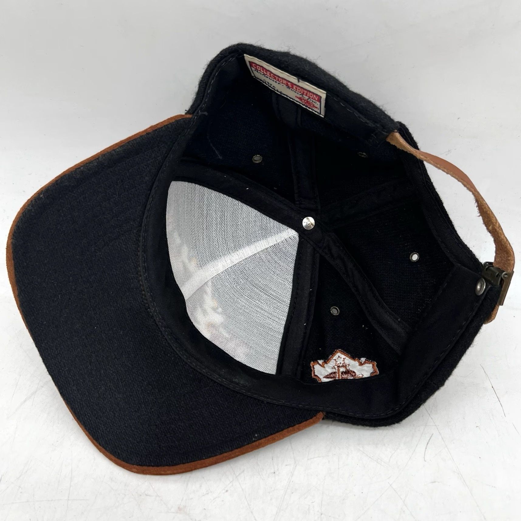 Vintage VINTAGE Anheurser Bush Baseball Cap One Size Black Wool Leather Collector's Edition Adjustable Men Black Cap 90s Beer Outdoor Size ONE SIZE - 4 Thumbnail