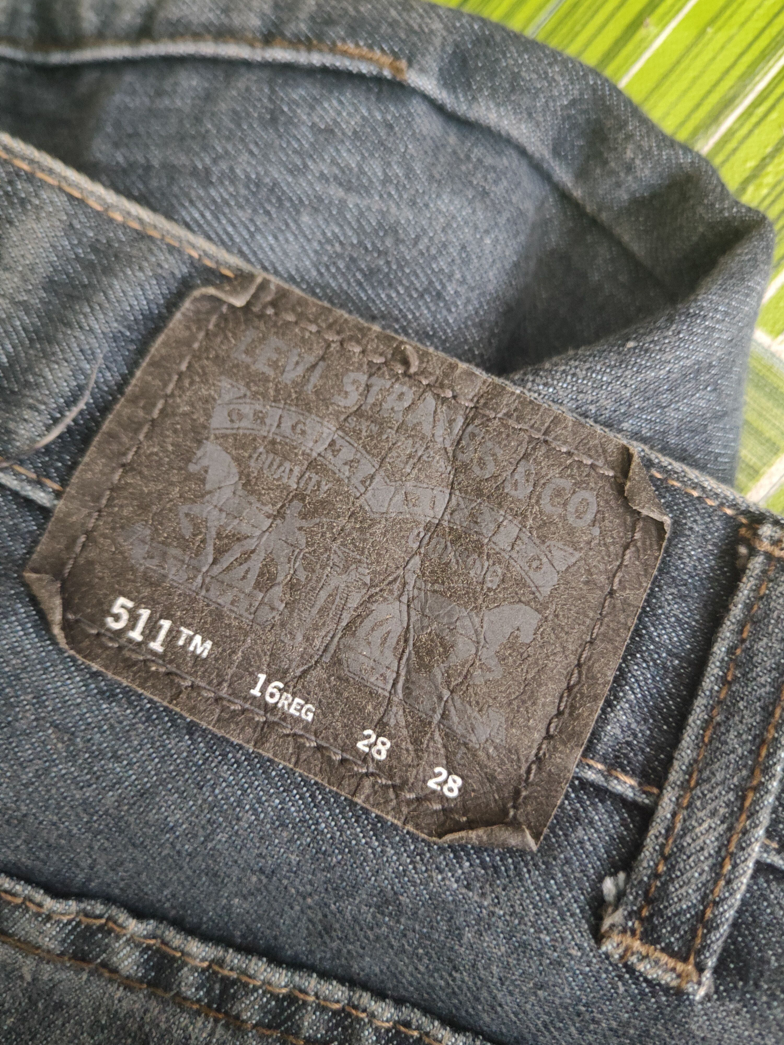 Levi's DL Levi's Dark Blue Distressed Ripped Jeans #2779 Size 28" / US 6 / IT 42 - 13 Thumbnail