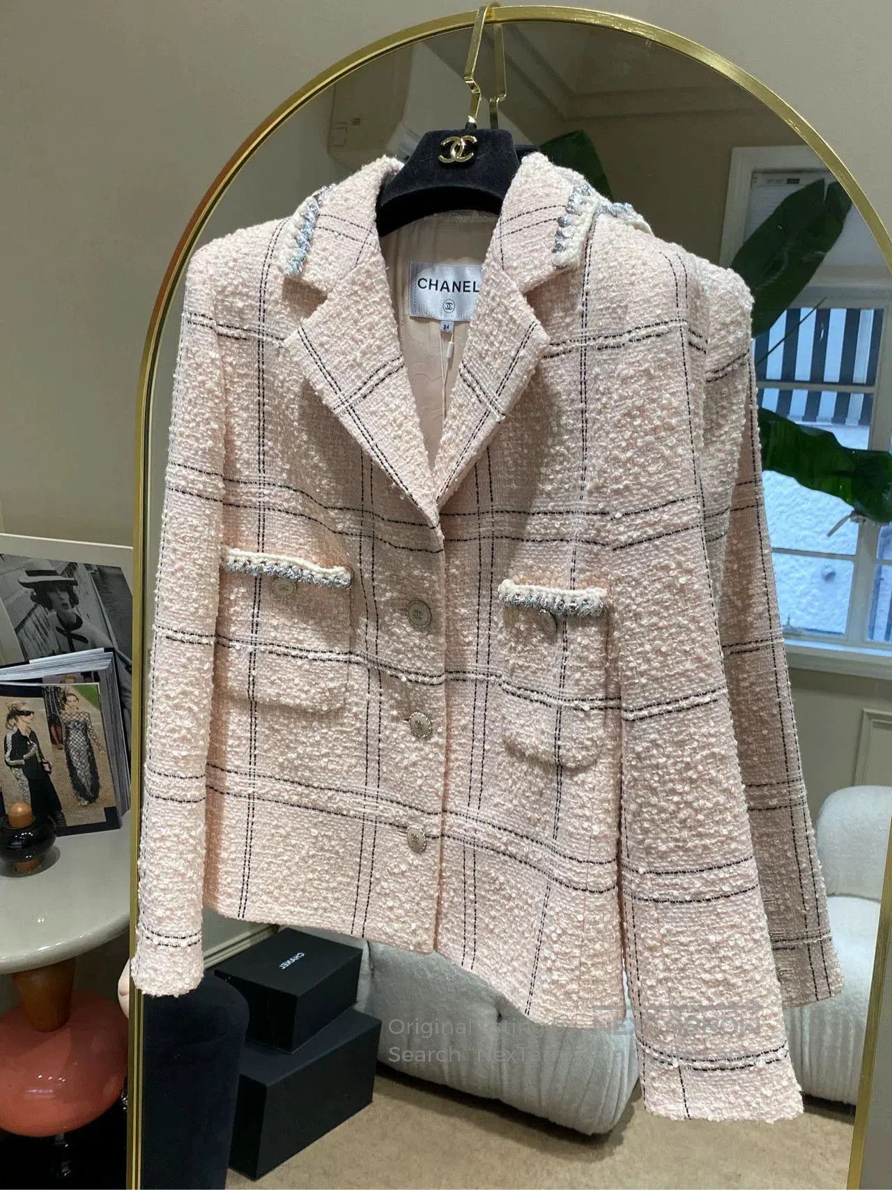 Chanel 21B Pink Tweed Jacket FR34.
