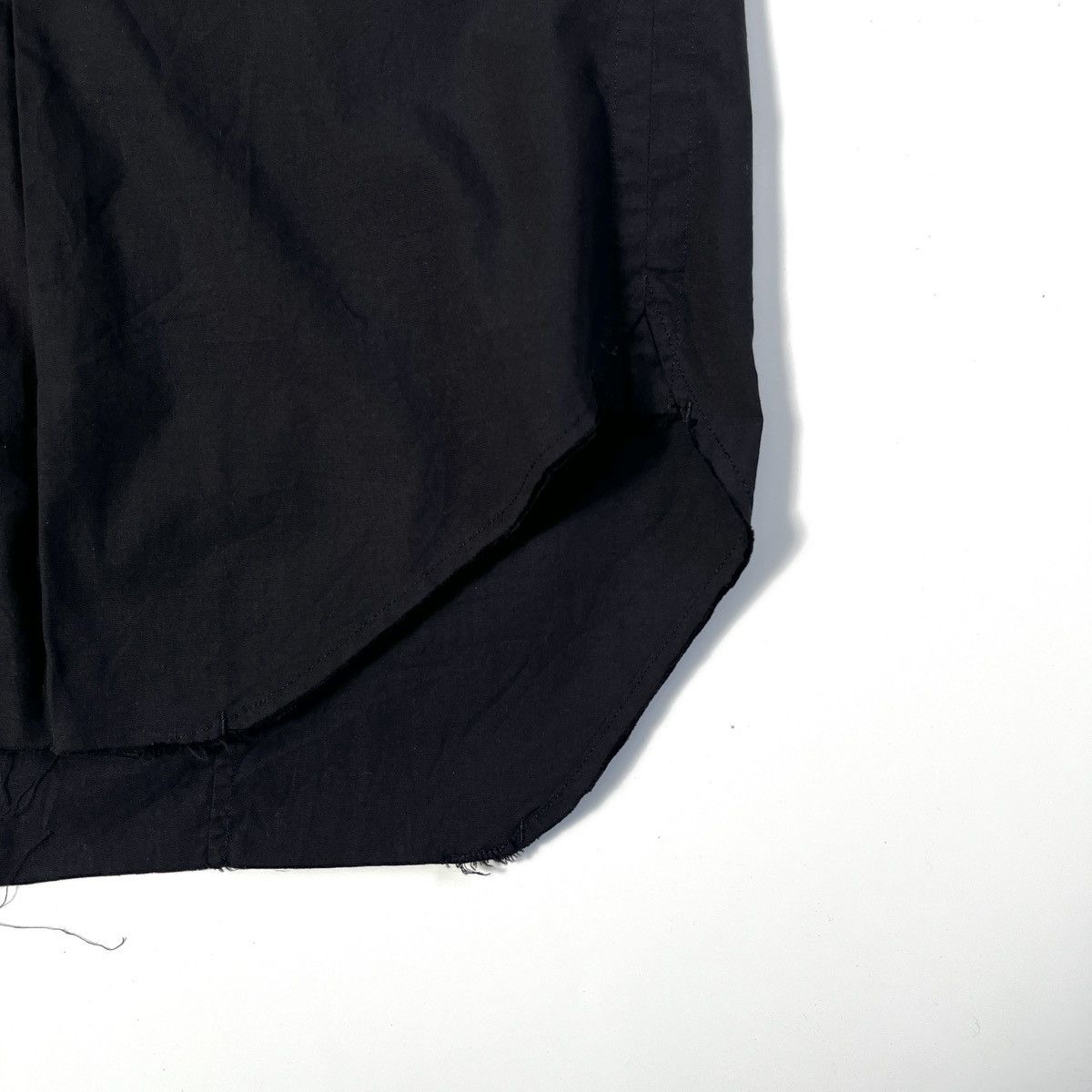Takahiromiyashita The Soloist. TAKAHIROMIYASHITA cut off sleeve button shirt Size US XS / EU 42 / 0 - 5 Thumbnail