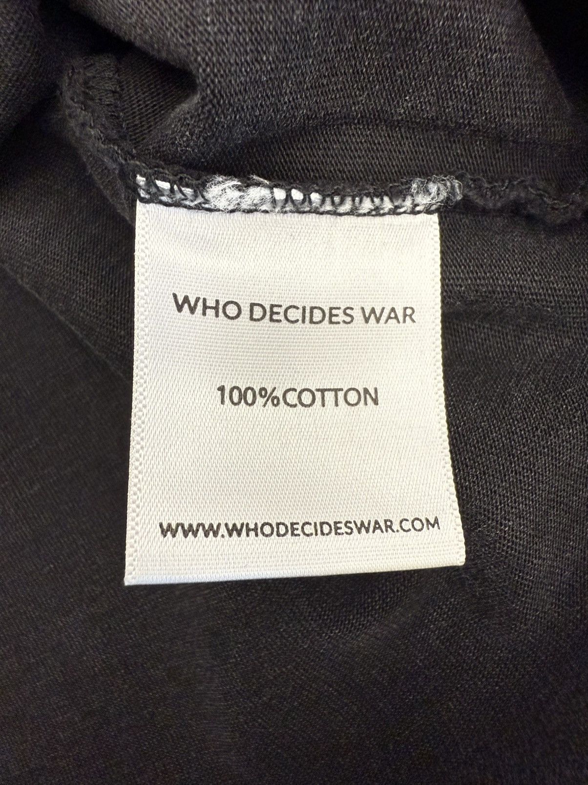 Who Decides War Who Decides War Ember Chapel Short Sleeve Size US XXL / EU 58 / 5 - 4 Thumbnail