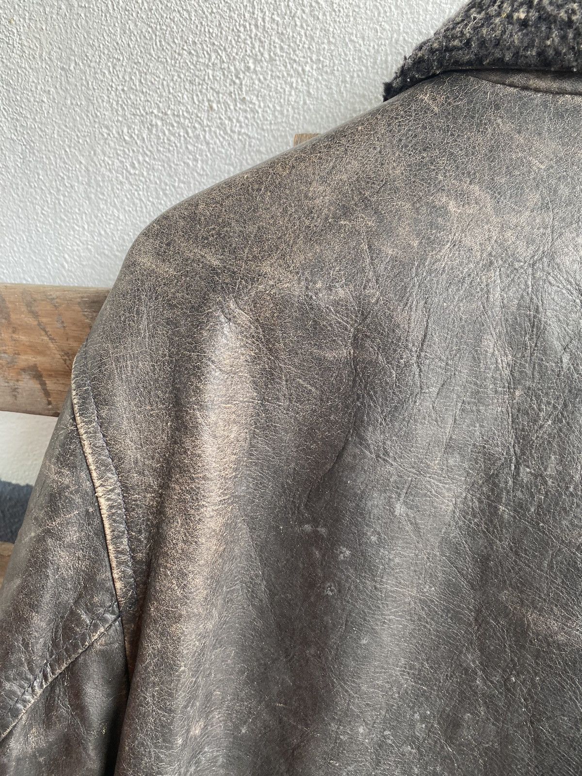 Gap Vintage Gap Sun Faded Leather Jacket Size US M / EU 48-50 / 2 - 13 Thumbnail
