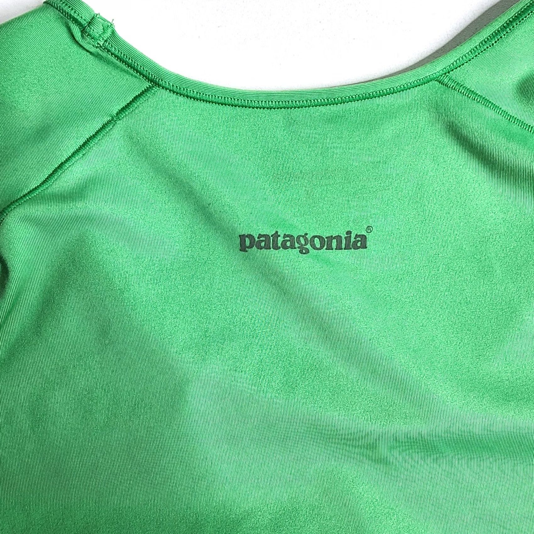 Patagonia Patagonia Common Thread Women's Short Sleeve T-Shirt M Green Activewear Stretch Size M / US 6-8 / IT 42-44 - 4 Thumbnail