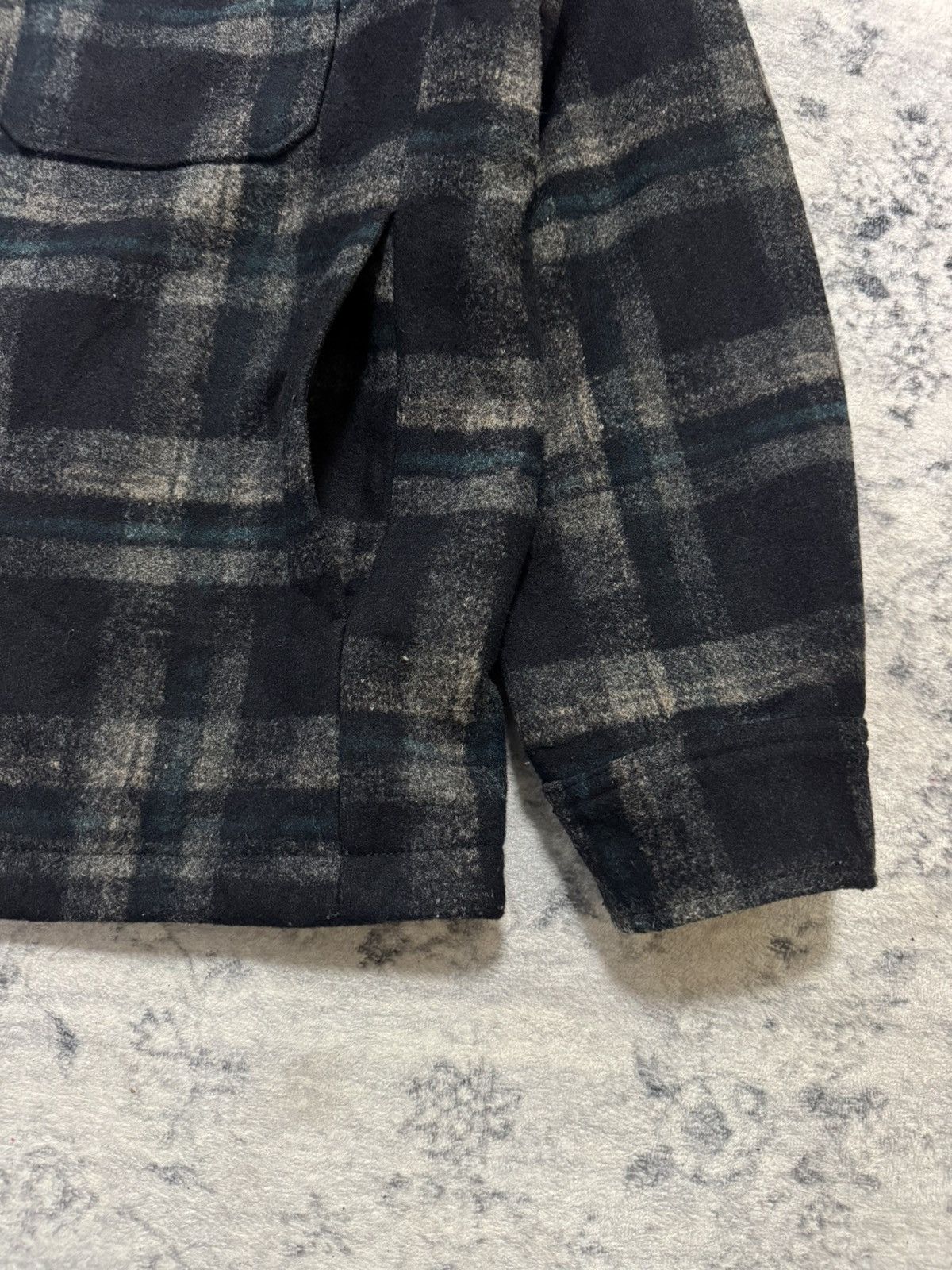 Uniqlo JAPANESE BRAND UNIGLO CHECKERED BUTTON UP JACKET Size US S / EU 44-46 / 1 - 4 Thumbnail