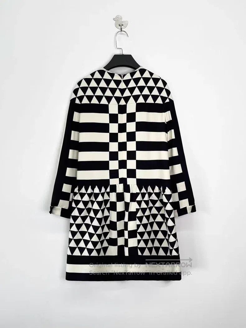 Other Valentino Black and white checkerboard silk wool blend kni Size M / US 6-8 / IT 42-44 - 2 Thumbnail