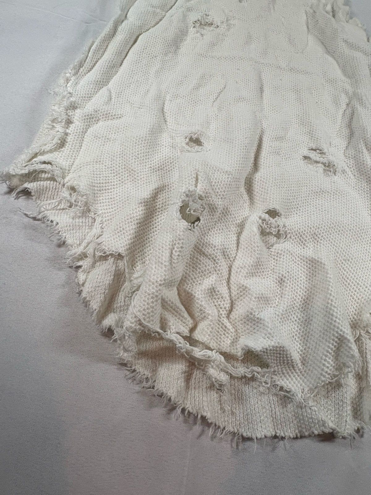 Other Distressed Knit Tank XL Cream Grunge Punk Vest Size US XL / EU 56 / 4 - 7 Thumbnail