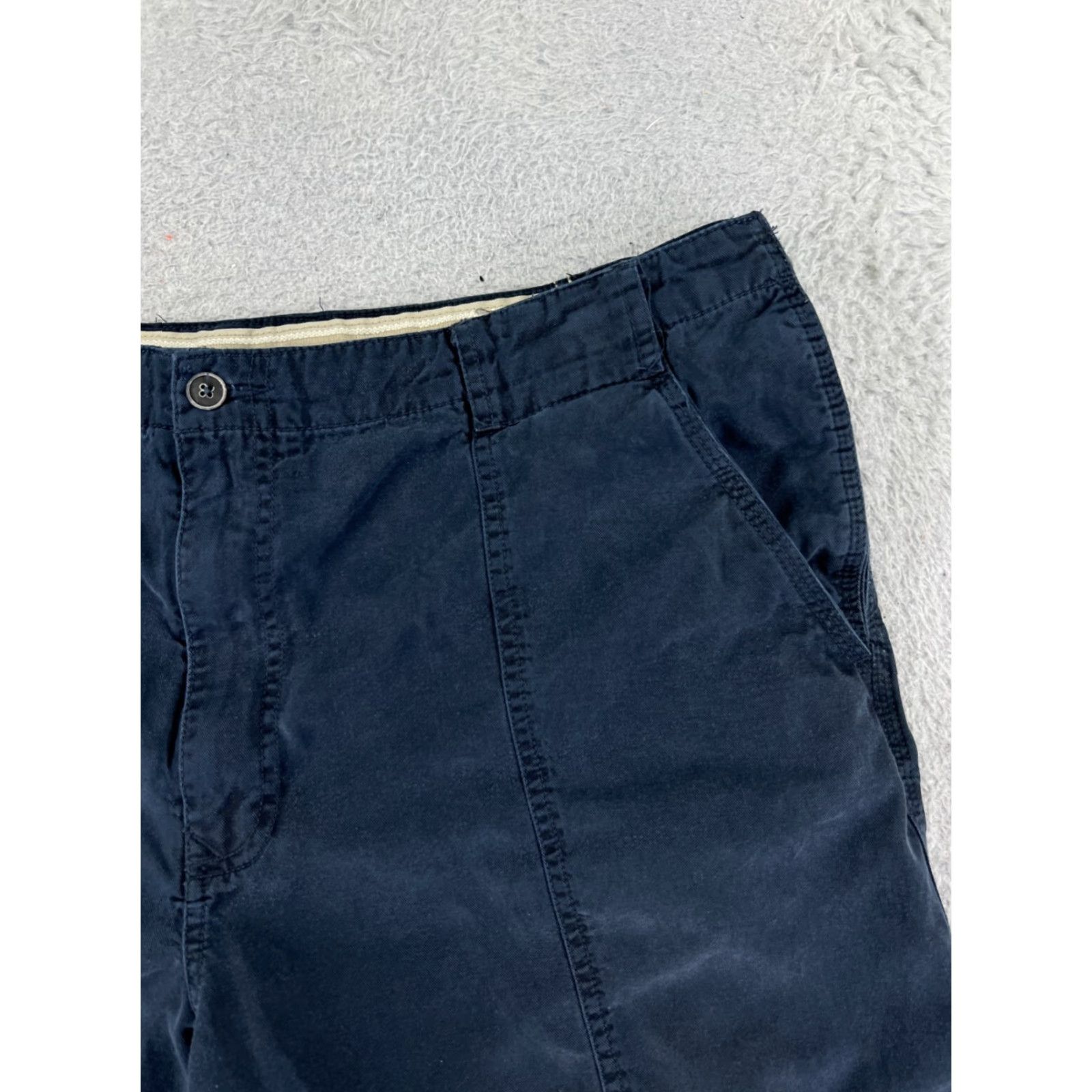 Tommy Bahama Tommy Bahama Shorts Men 38 Blue Lyocell Cotton Blend Chino Beach Resort Vacation Casual Adult Regular Shorts Mens Blue 90s Aloha Beach Designer Size US 38 / EU 54 - 7 Thumbnail