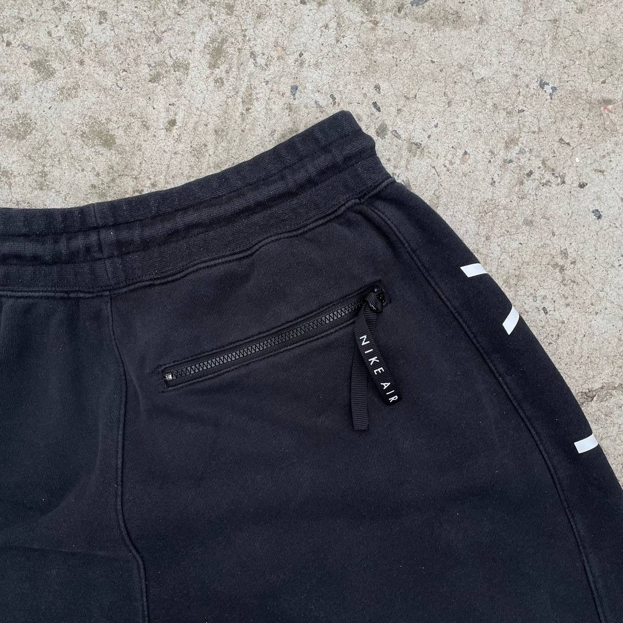Nike Vintage Nike Air Shorts Size M Trashed Y2K 00s UsA Ugly F Size US 30 / EU 46 - 10 Thumbnail