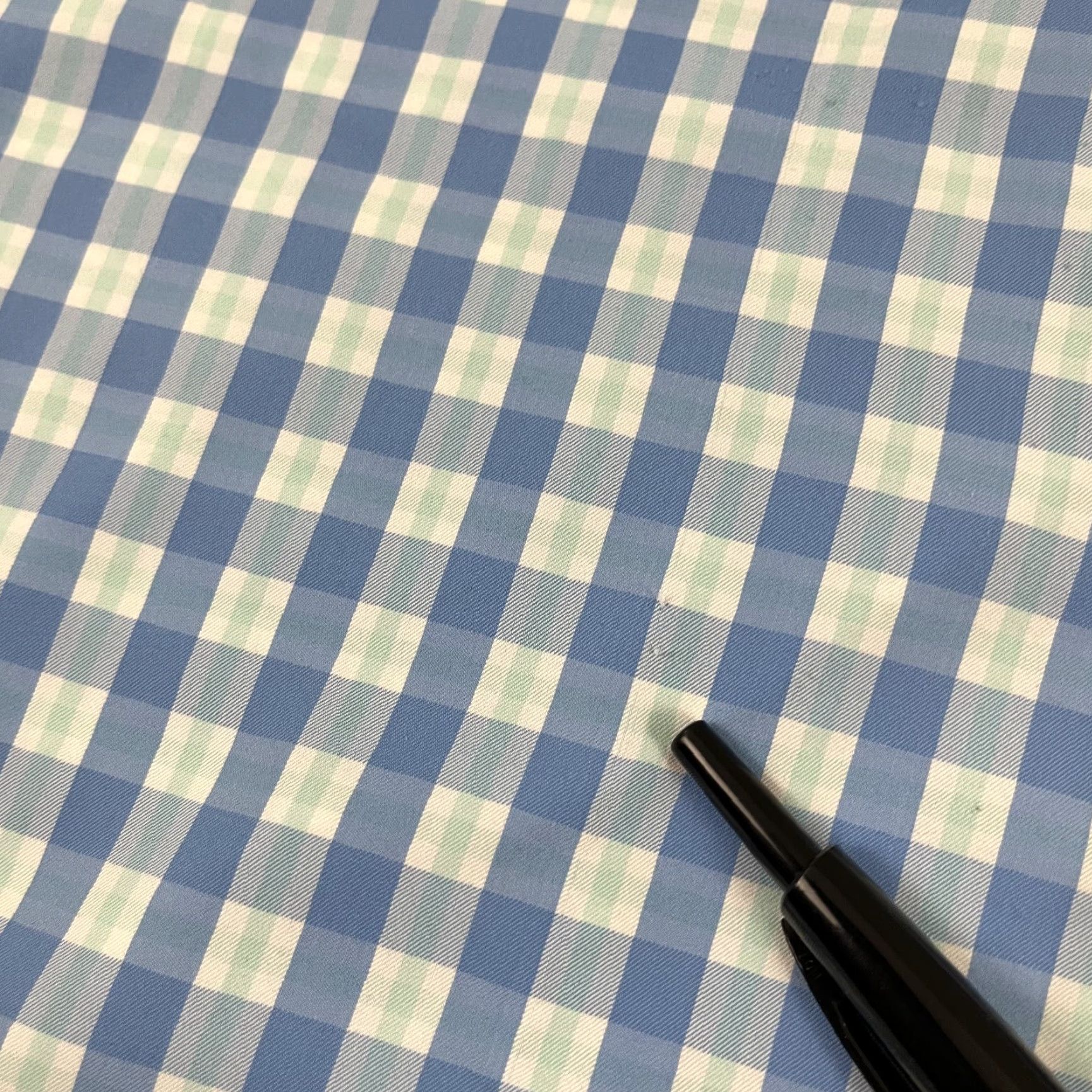Vineyard Vines Vineyard Vines Whale Shirt Mens L Blue White Plaid Performance Button-Down Shirt Size US L / EU 52-54 / 3 - 7 Thumbnail