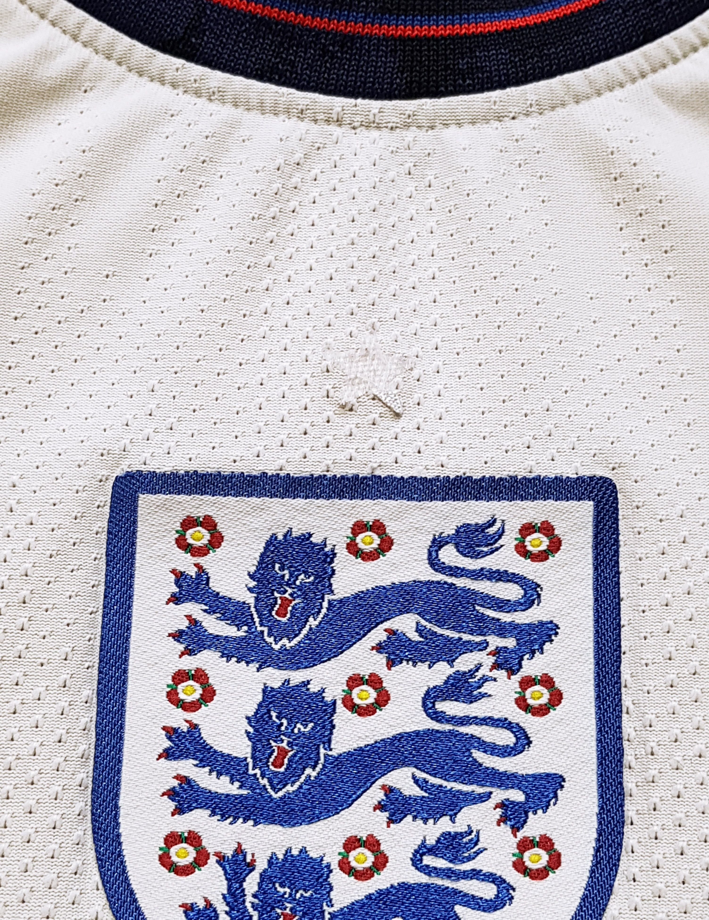 Nike Nike England Authentic Home Jersey 2020 Vaporknit Soccer S Size US S / EU 44-46 / 1 - 8 Thumbnail