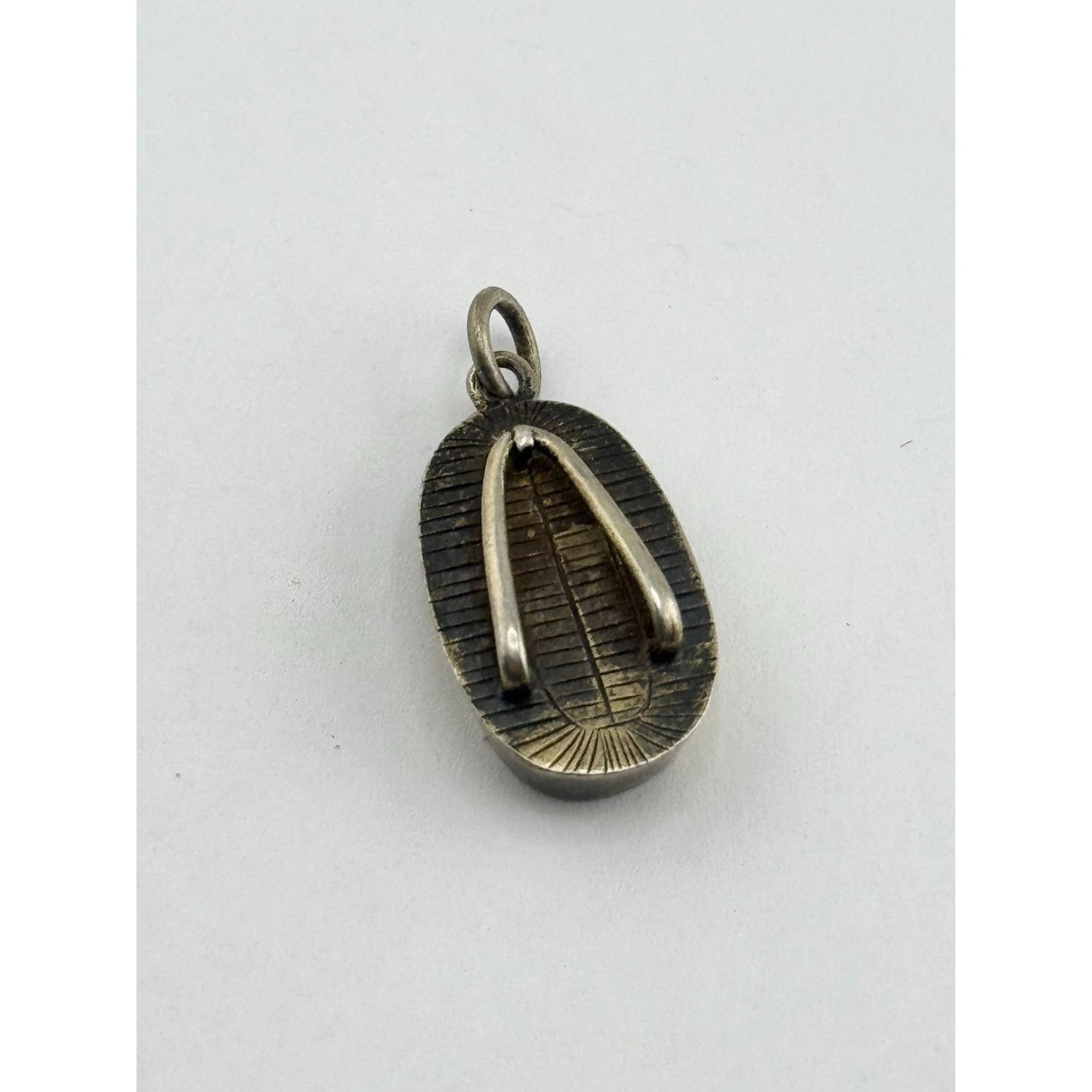 Vintage Sterling Silver Asian Sandal Slipper Vintage Charm Pendant Size ONE SIZE - 5 Thumbnail