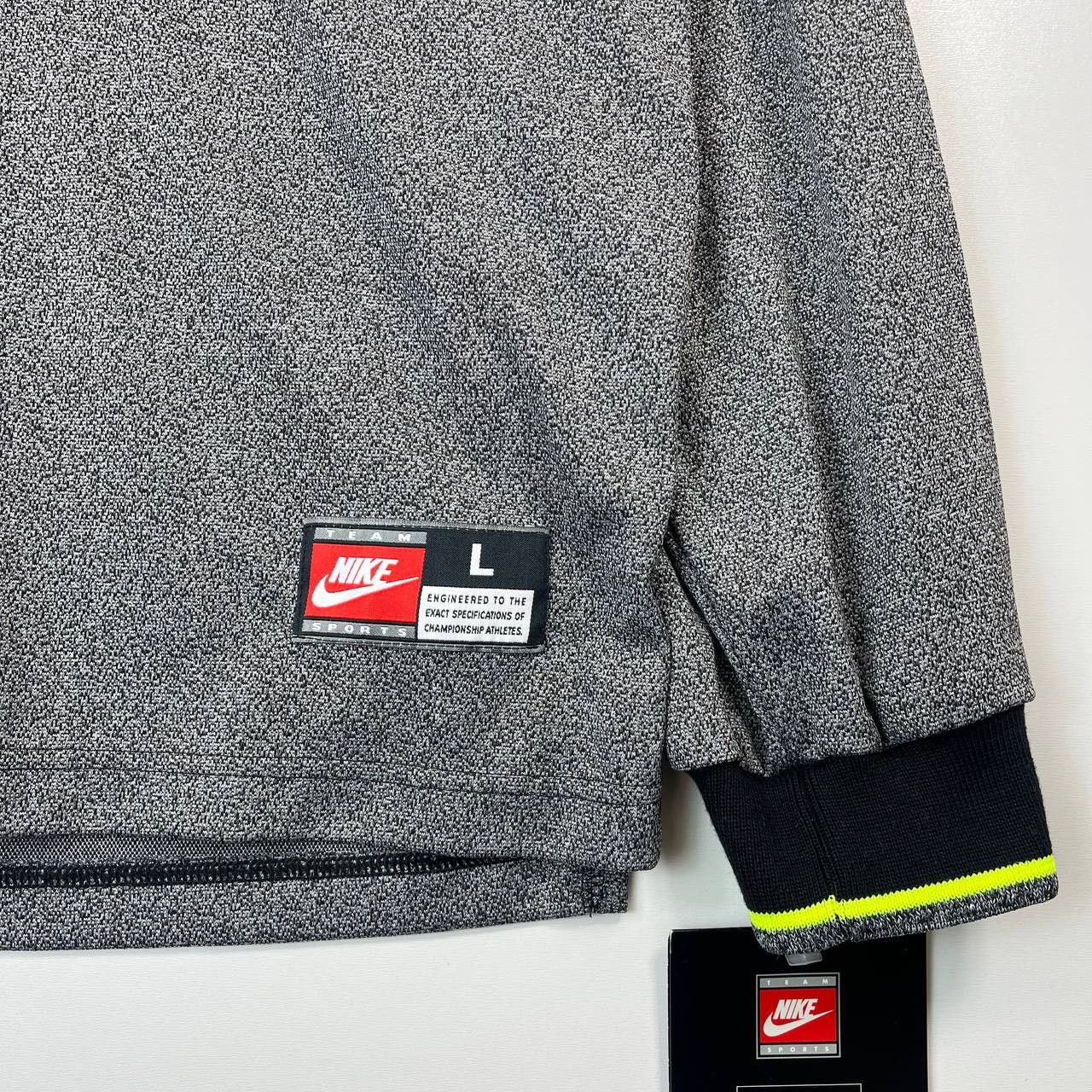 Nike Vintage Borussia Dortmund 1990s Nike BVB 09 Sweatshirt Sz L Size US L / EU 52-54 / 3 - 4 Thumbnail