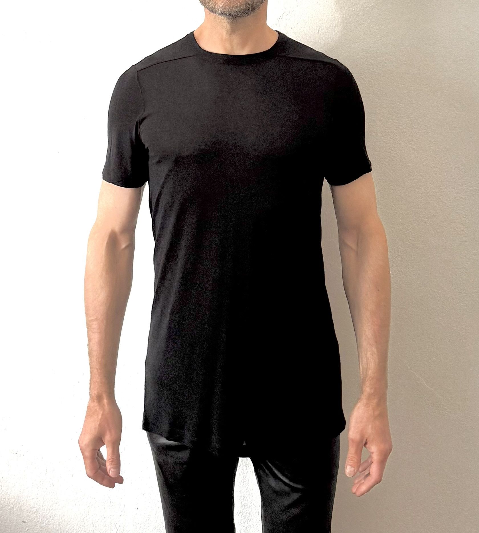 Rick Owens Rick Owens FW21 Black Viscose Silk T-Shirt Size US M / EU 48-50 / 2 - 1 Thumbnail