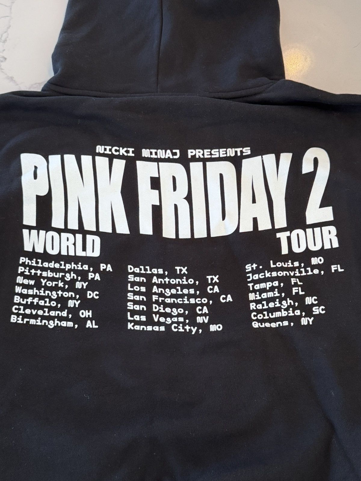 Band Tees Nicki Minaj pink Friday tour hoodie Size US L / EU 52-54 / 3 - 3 Thumbnail