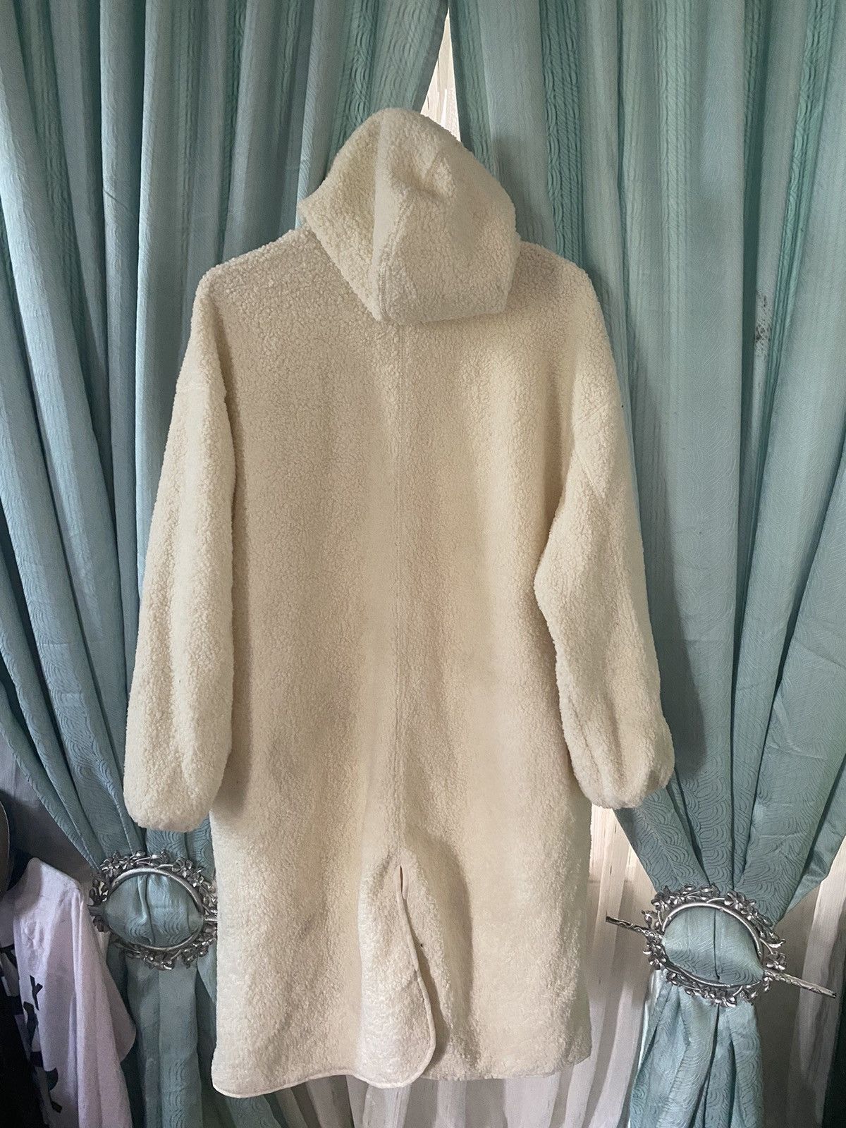 GU × Undercover GU X UNDERCOVER SHERPA LONG COAT JACKET Size US M / EU 48-50 / 2 - 4 Thumbnail