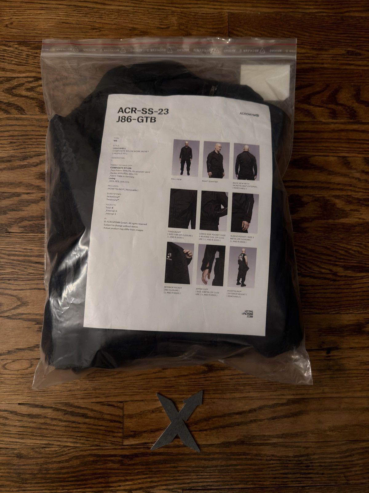 Acronym Acronym J86-GTB Size US S / EU 44-46 / 1 - 6 Thumbnail