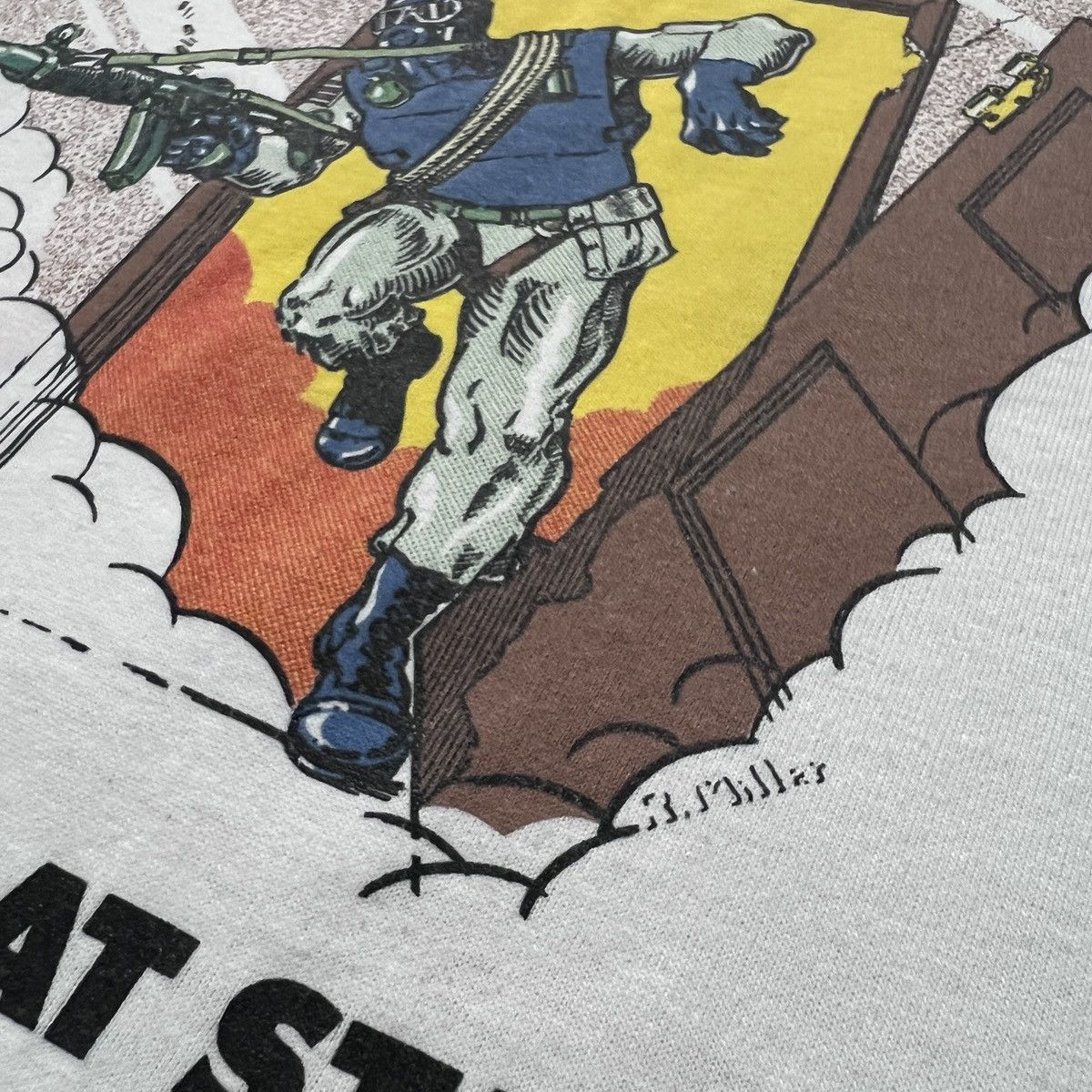 Vintage Vintage 90s HK MP5 SWAT Promo Tee L Gun Size US L / EU 52-54 / 3 - 4 Thumbnail