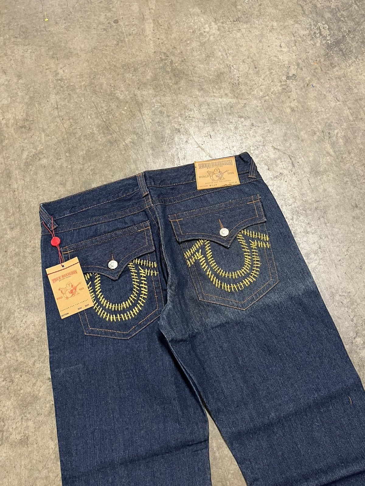 True Religion × Vintage True religion baggy fit thick stitching denim NWT RARE Size US 40 / EU 56 - 4 Thumbnail