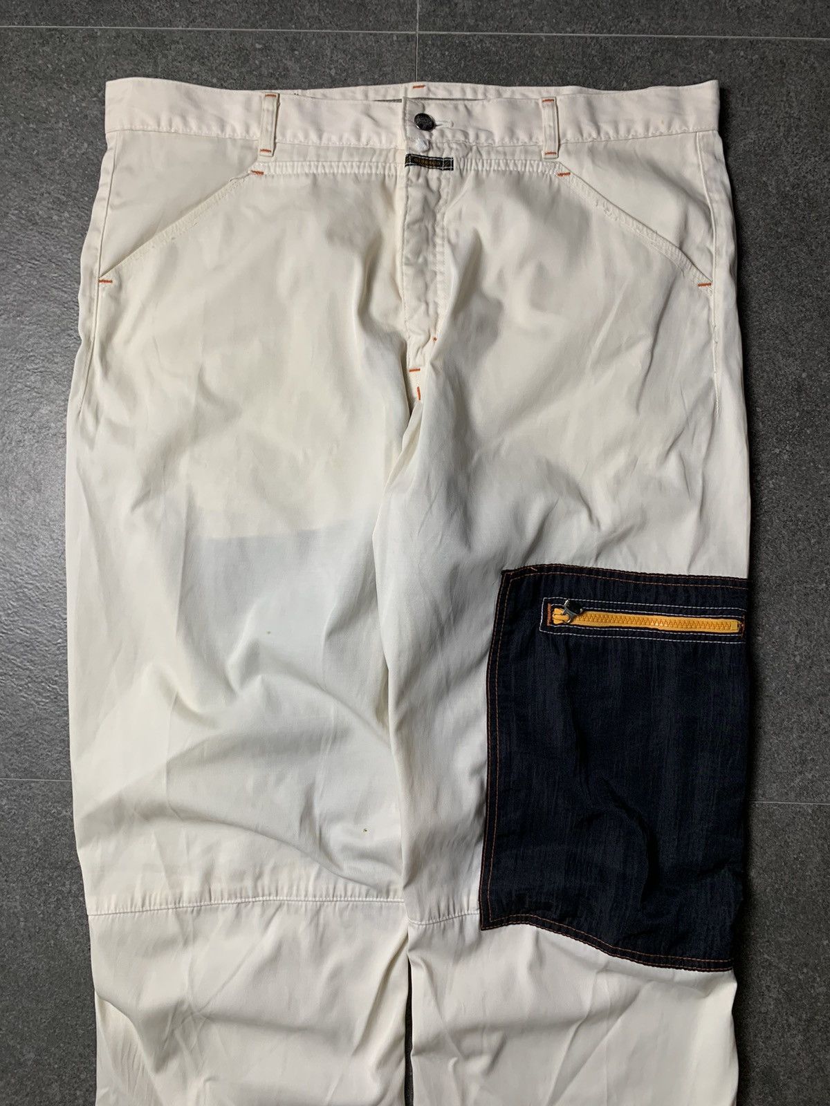 Marithe + Francois Girbaud 2000s Marithe Francois Girbaud Technical Cargo Pants Size US 35 - 2 Thumbnail