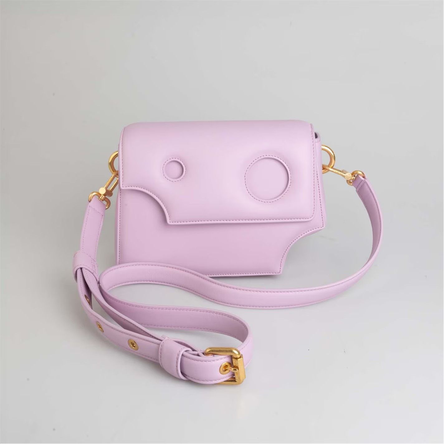 Off-White o1g2r1mq0225 Size: OS / Shoulder Bag in Lilac Size ONE SIZE - 1 Thumbnail