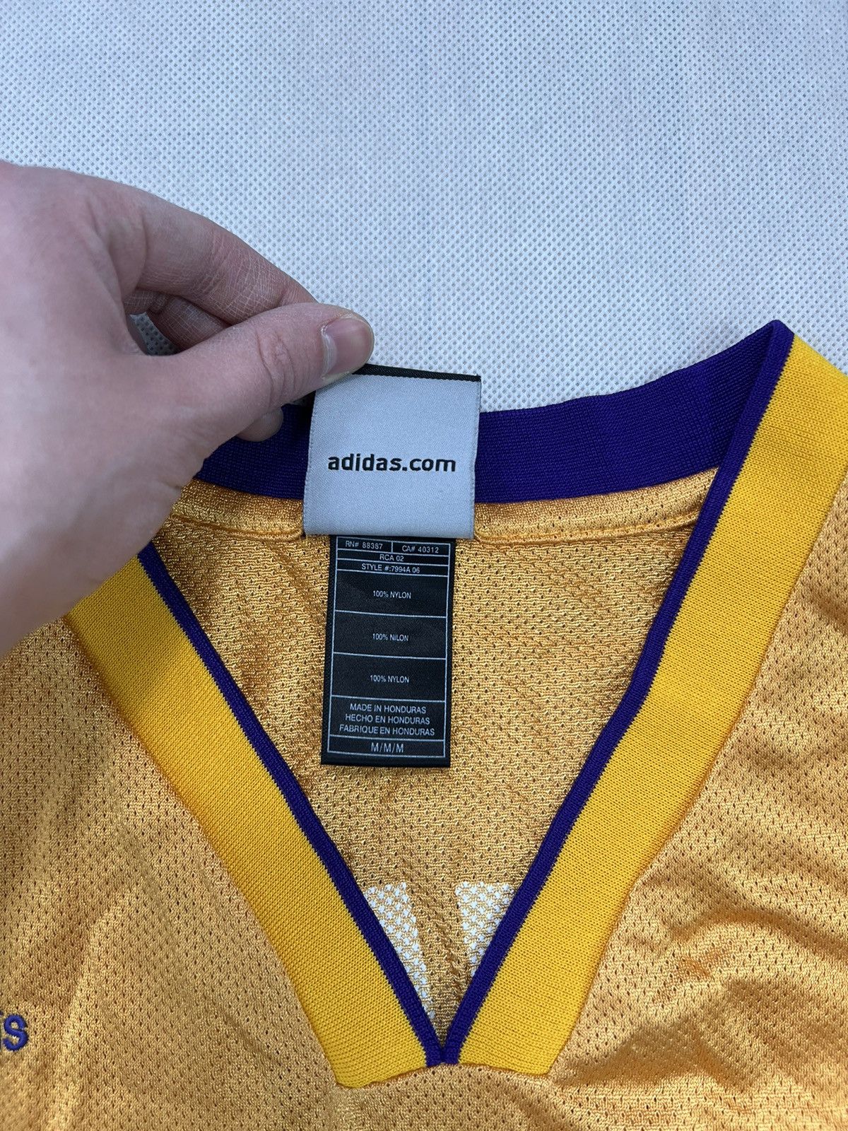 Adidas Jersey Adidas Los Angeles Lakers 24 Kobe Bryant Vintage Rare Size US M / EU 48-50 / 2 - 6 Thumbnail