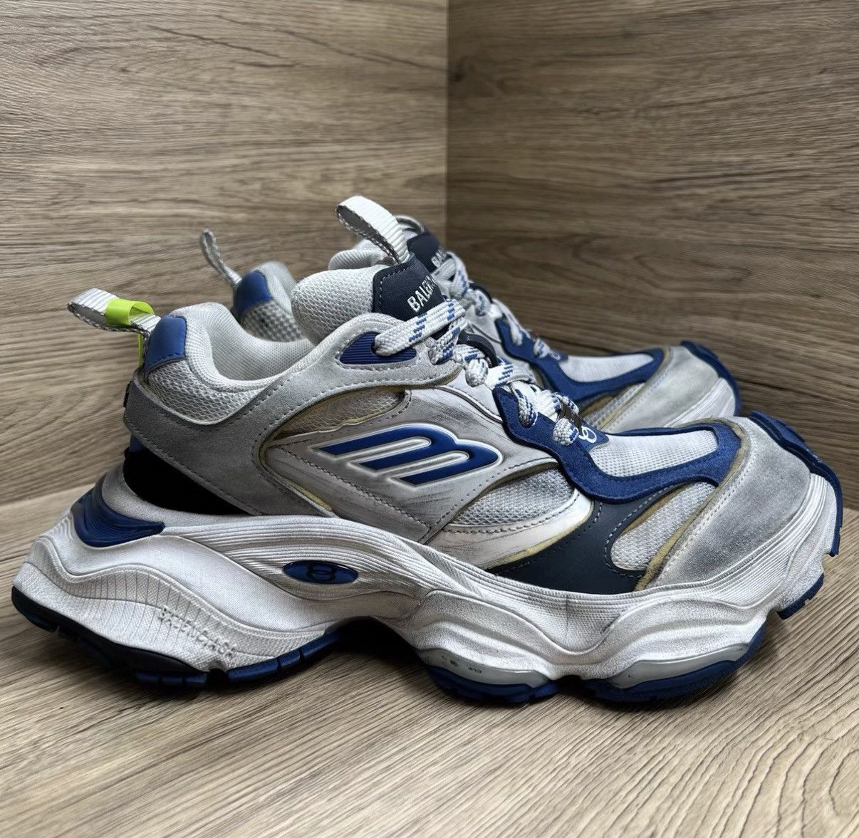 Balenciaga Balenciaga Cargo White & Blue Dad Sneakers J41 Size US 7 / EU 40 - 3 Thumbnail