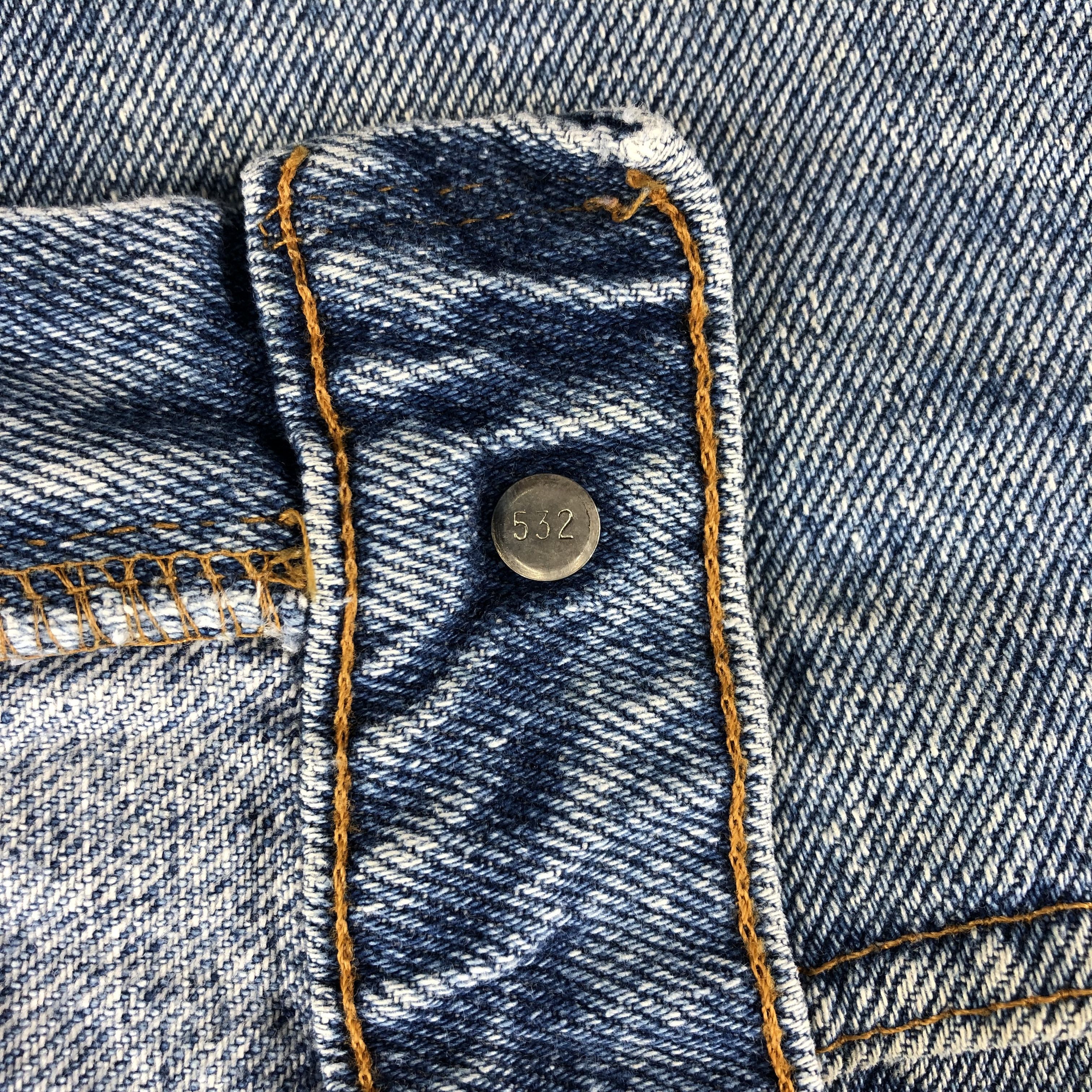 Levi's Vintage Levis 550 Jeans Light Washed Denim-J1034 Size US 36 / EU 52 - 9 Thumbnail